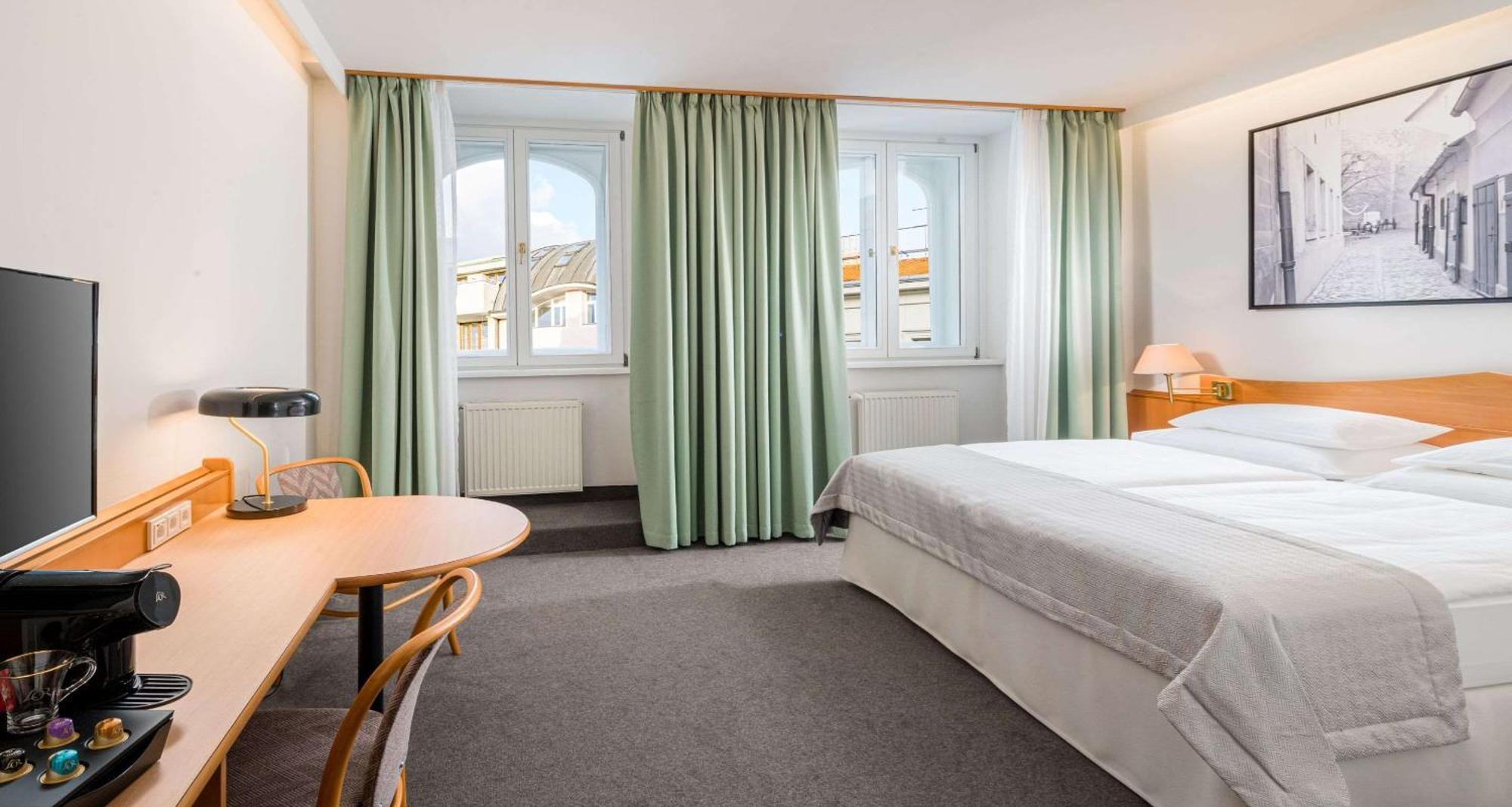 Classic Double Room,1641721742:JPEG