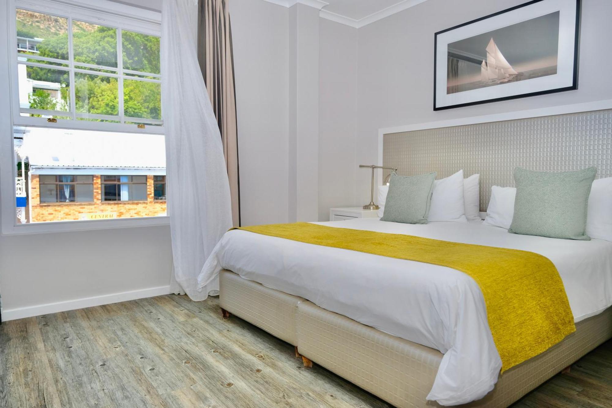 Luxury Double or Twin Room Mountain View
