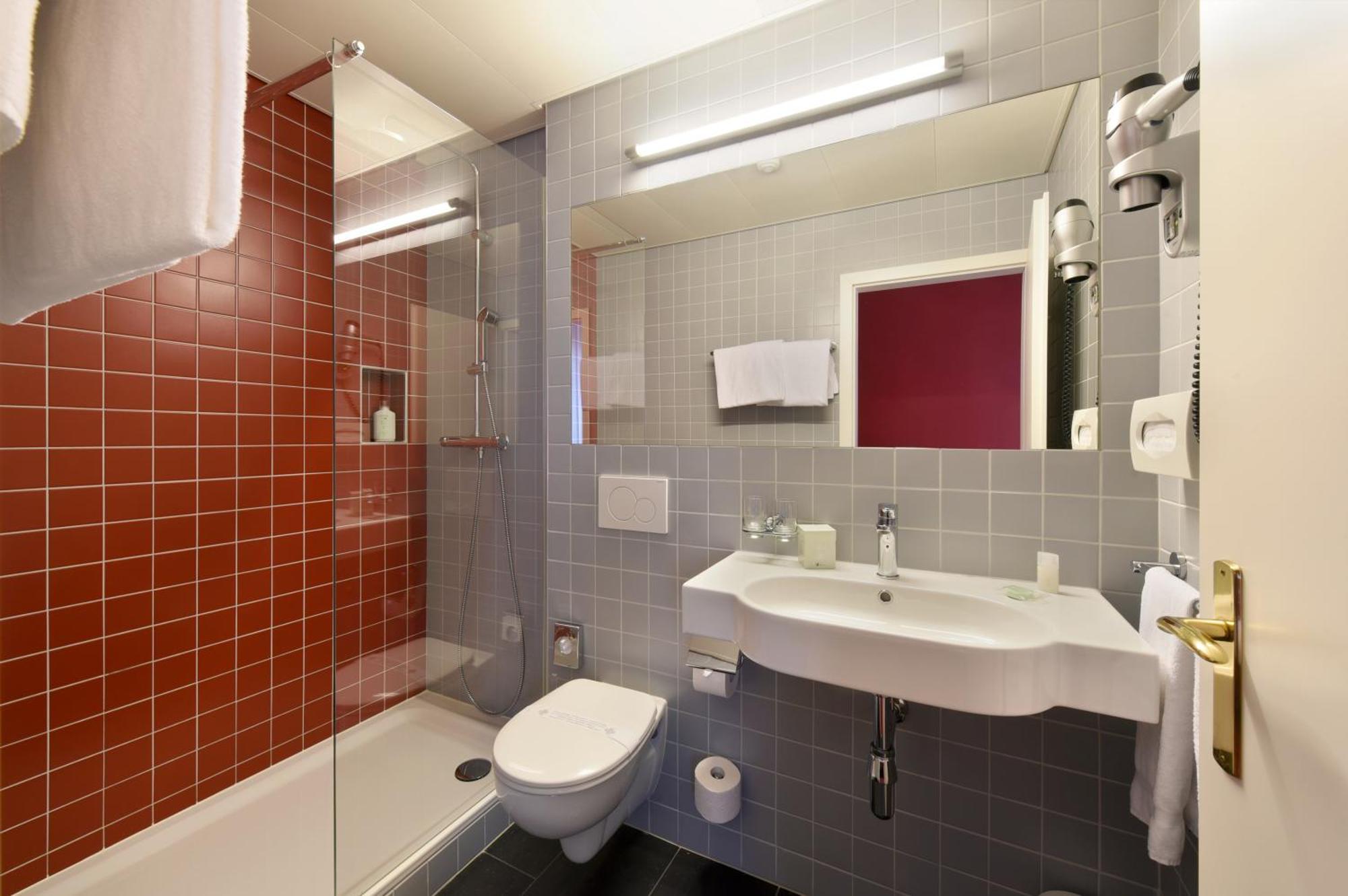 Superior Double Room,1641726381:JPEG
