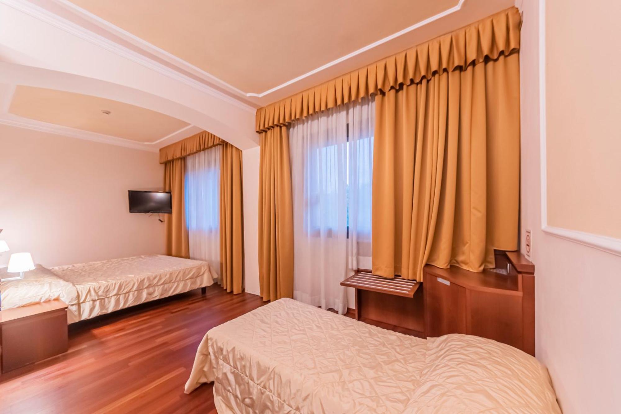 Junior Suite,1641728686:JPEG