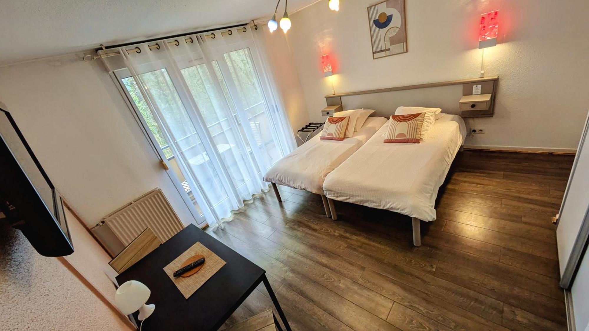 Studio two beds,1641732918:JPEG