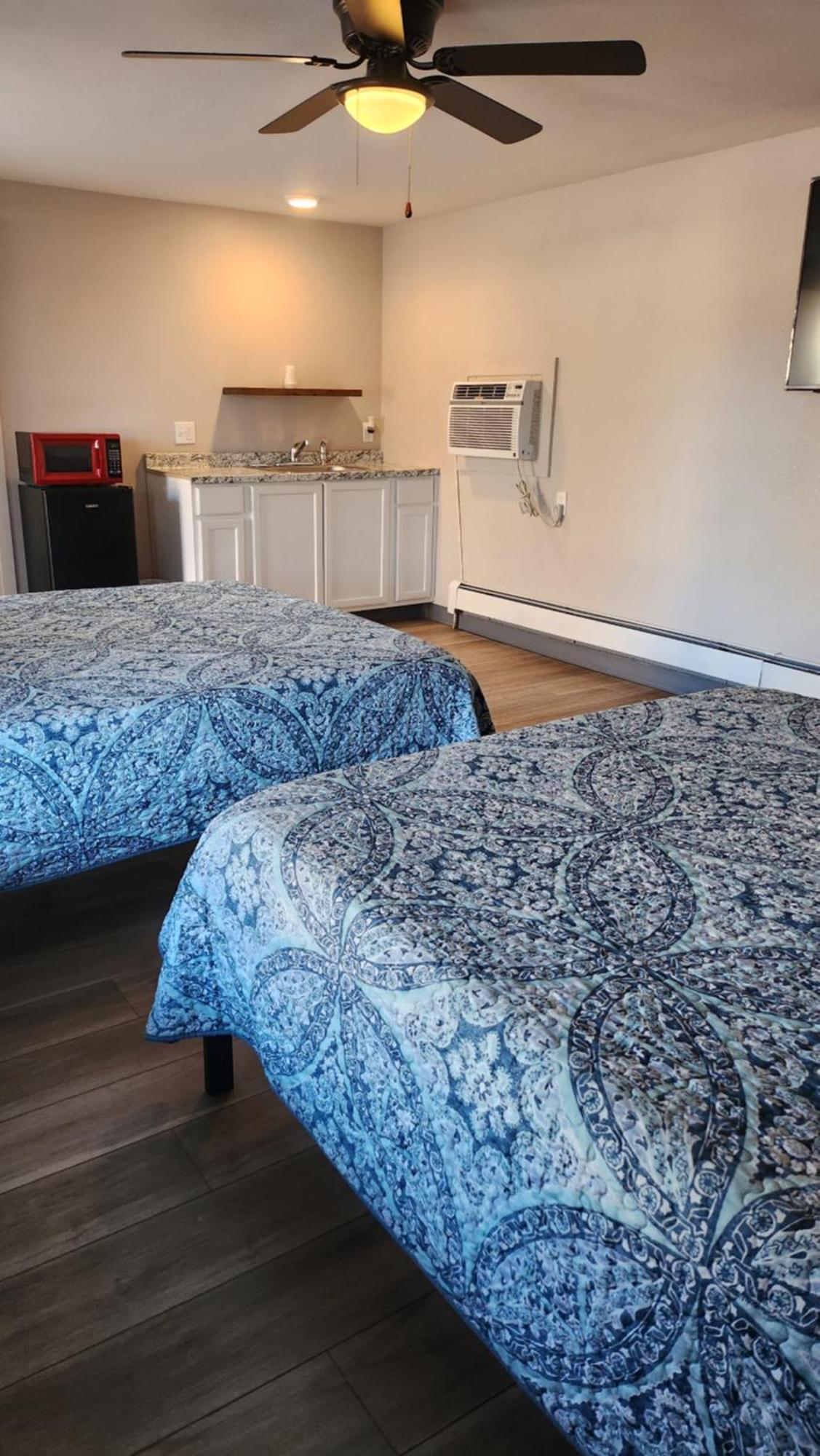 Deluxe Queen Room Two Queen Beds