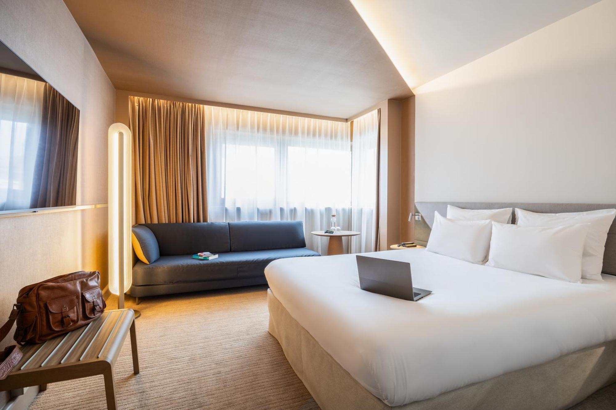 Standard Double Room,1729980579:JPEG