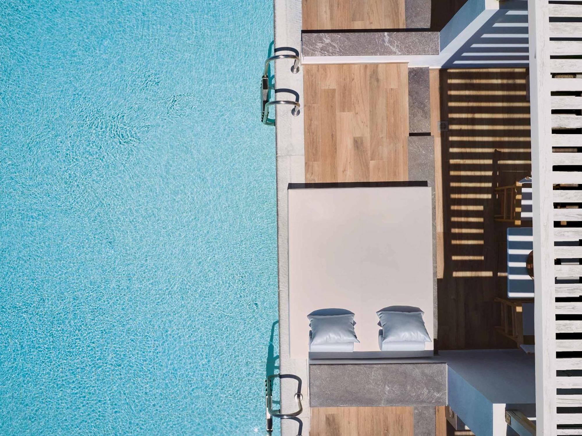 Swim Up Guestroom Sea View Garden