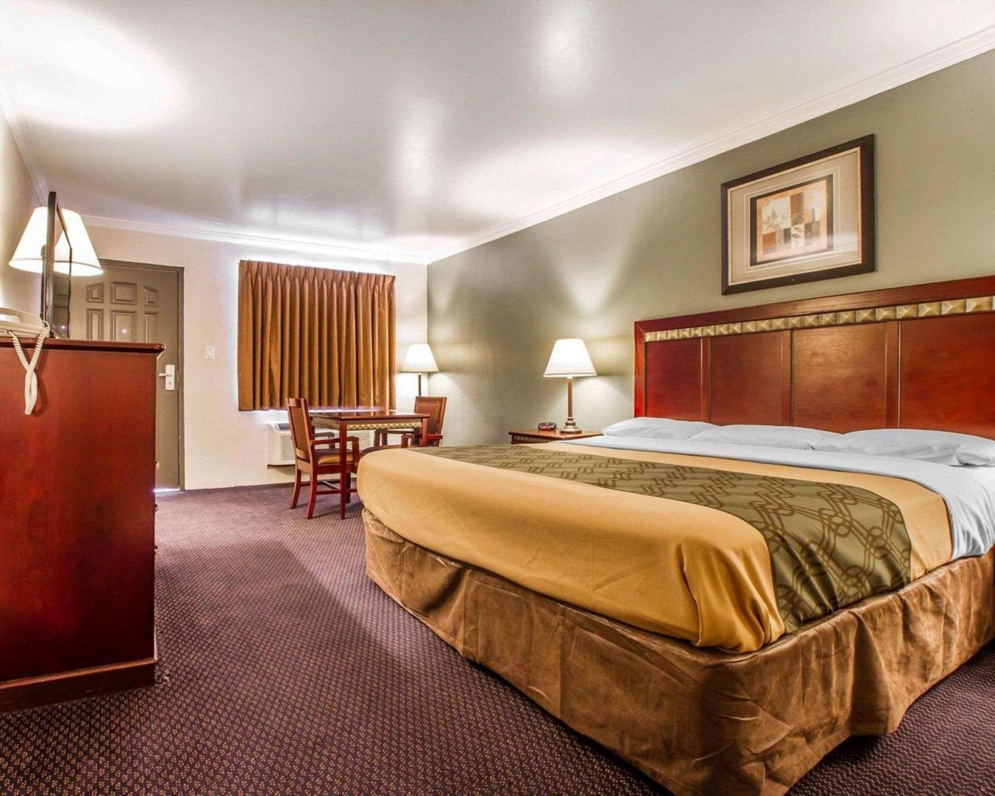 King Room Non-Smoking