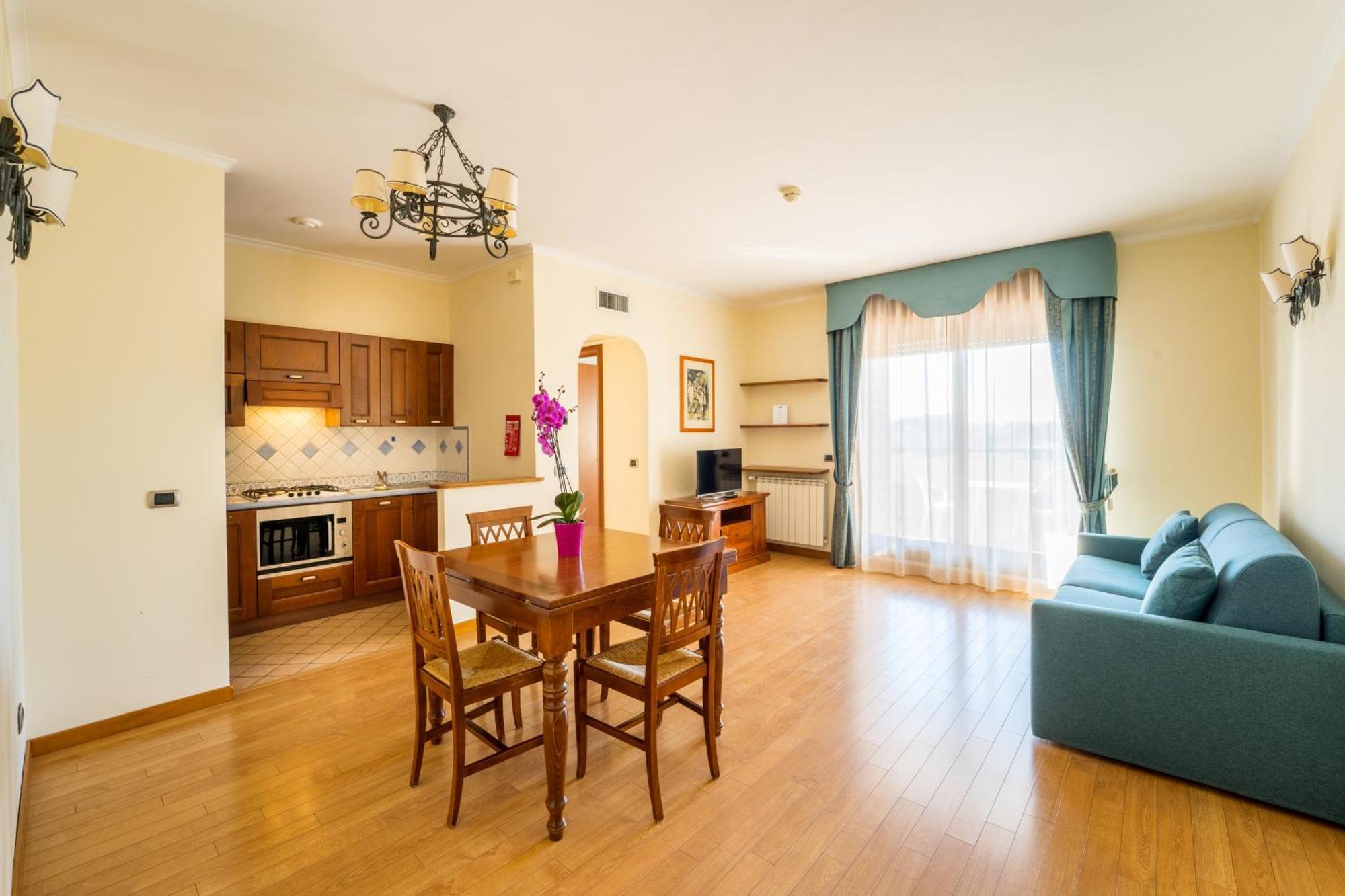 One-Bedroom Apartment