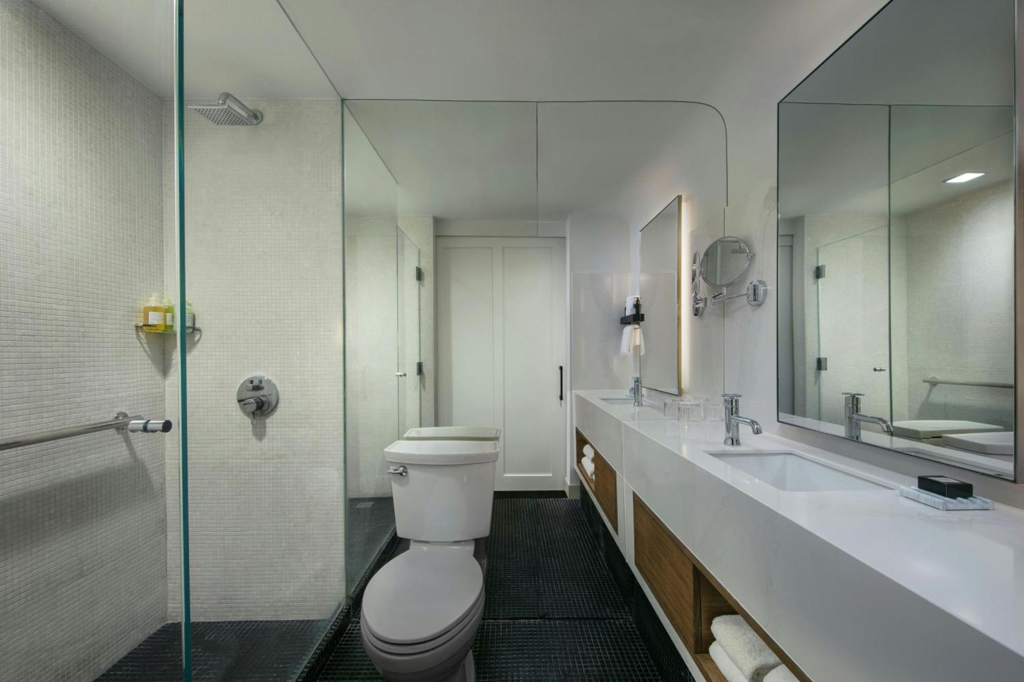 One-Bedroom Studio King Suite,1643139991:JPEG