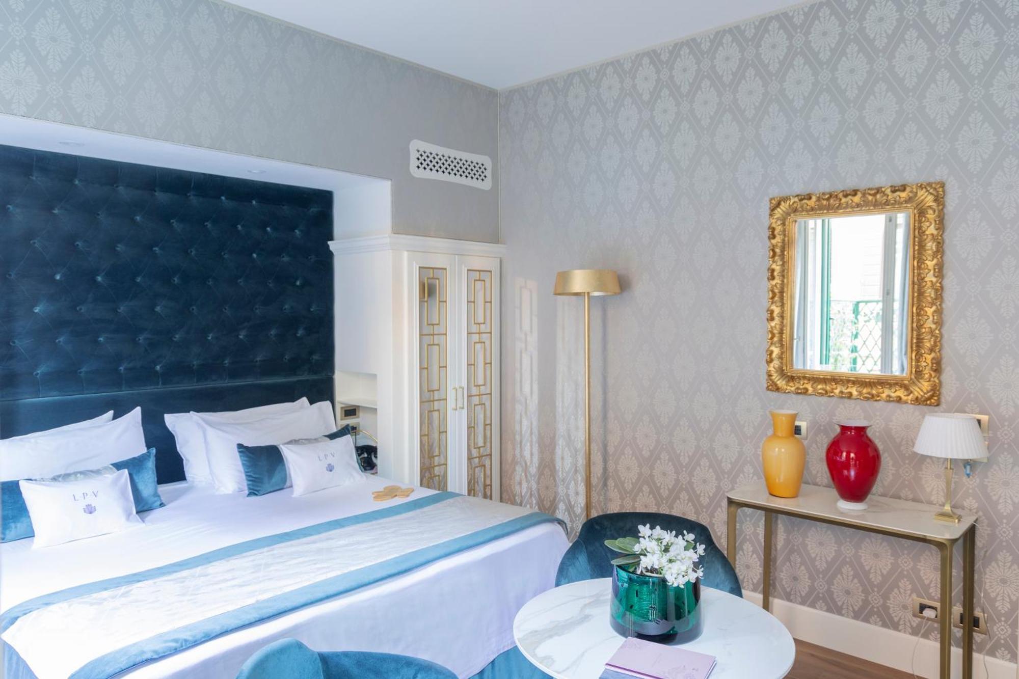 Classic Double or Twin Room City View