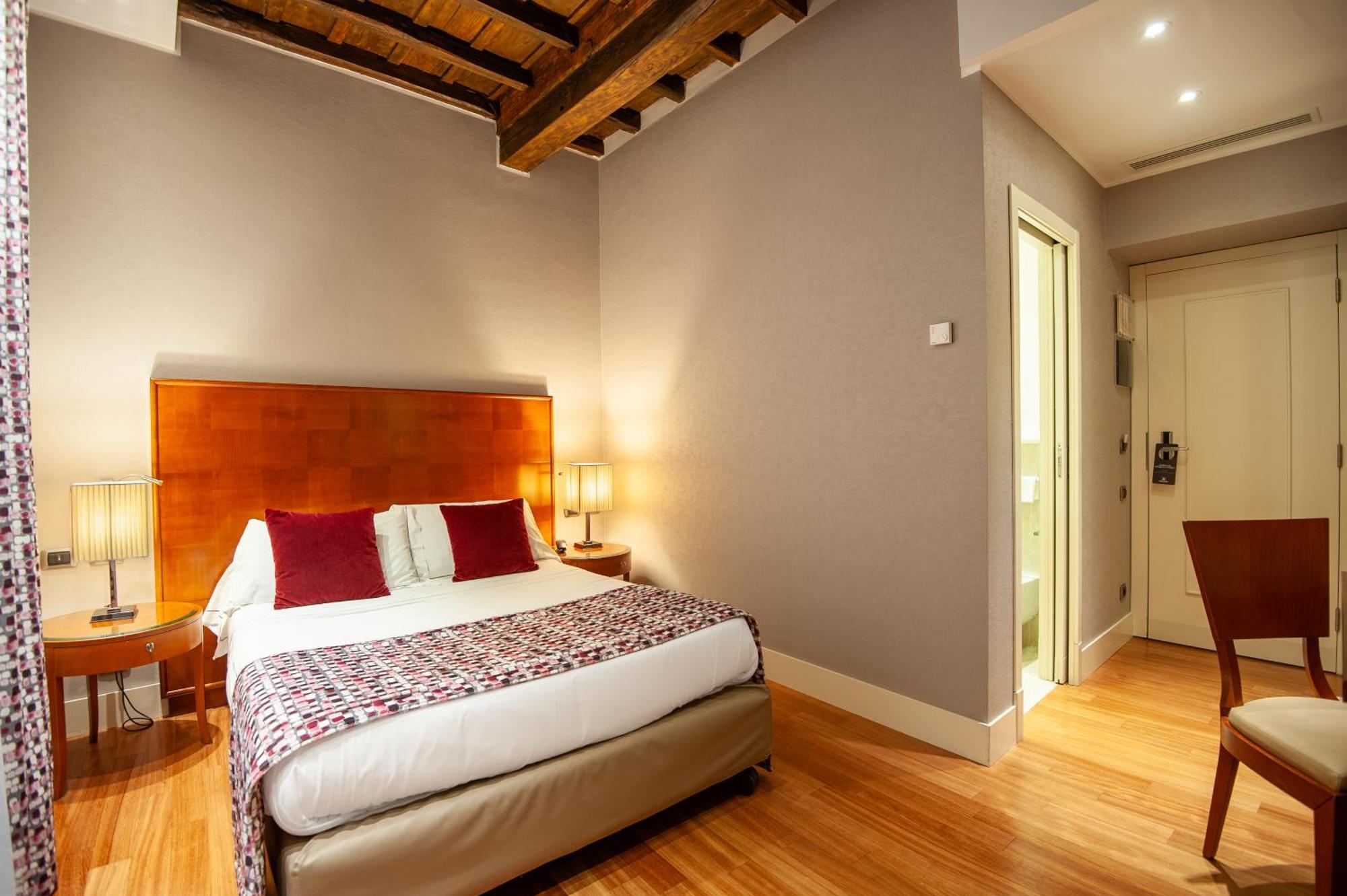 Double or Twin Room,1643141476:JPEG