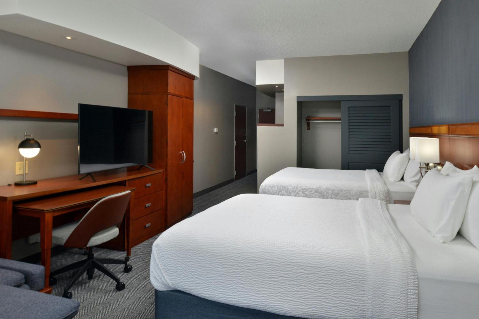 Queen Room with Two Queen Beds