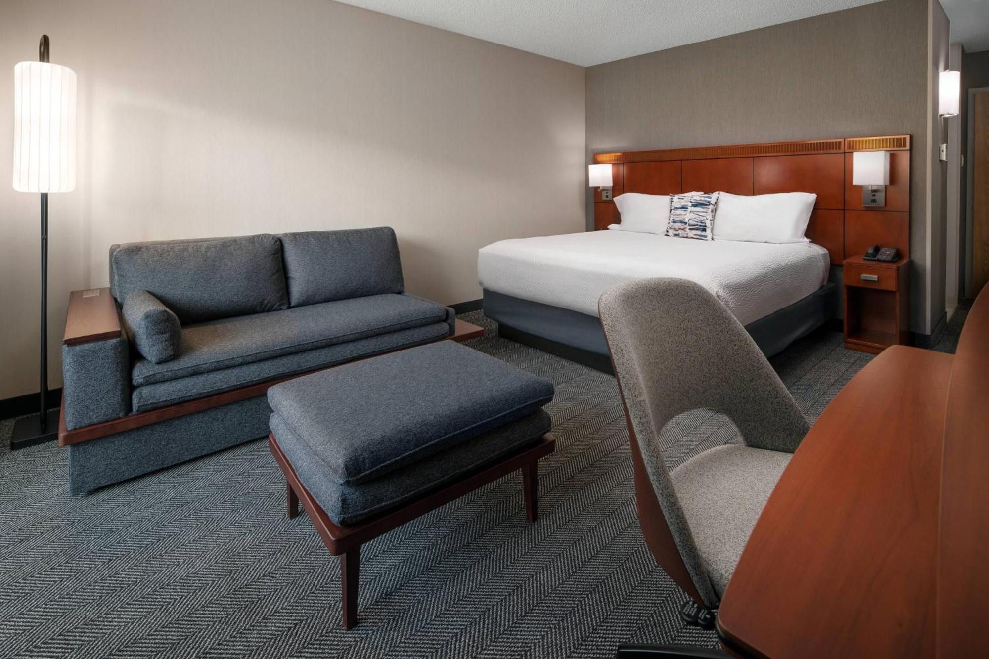 King Room with Sofa Bed