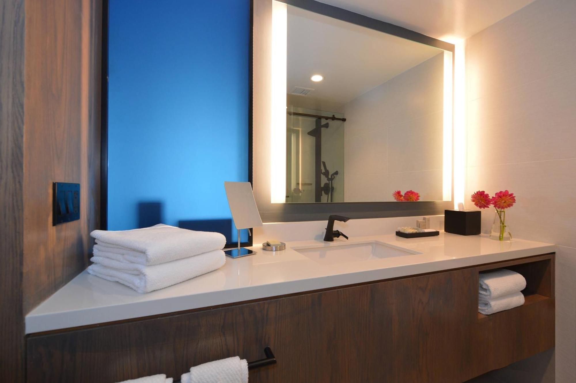 King Guest Room