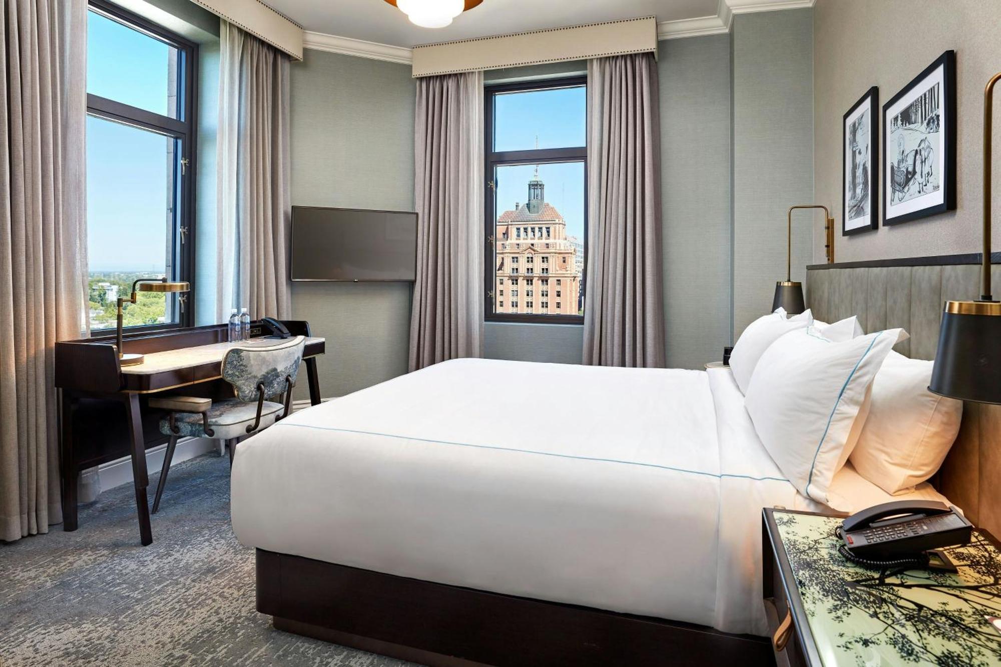 Deluxe King Room,1643183872:JPEG