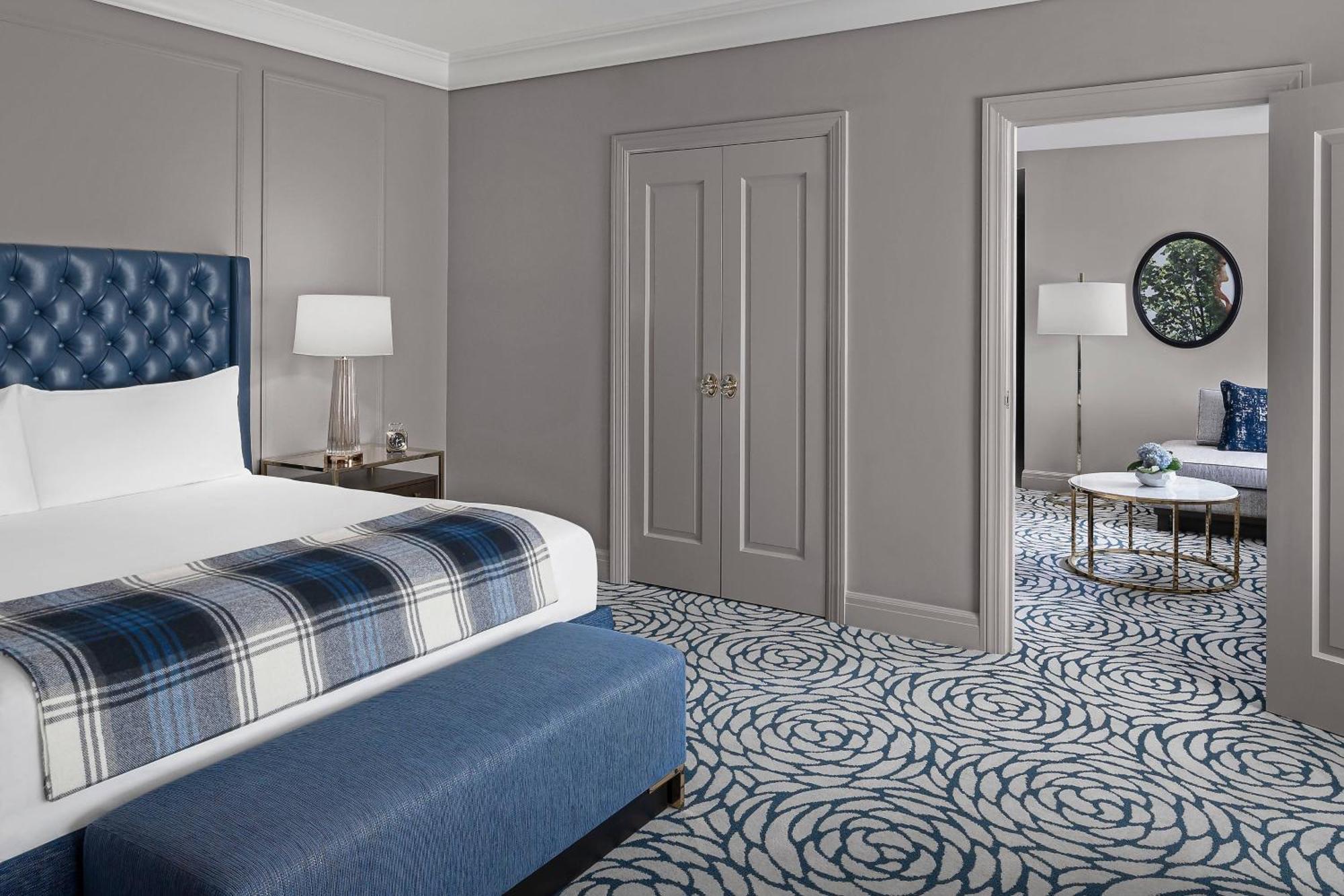 Larger Guest room, 1 King,1643210014:JPEG