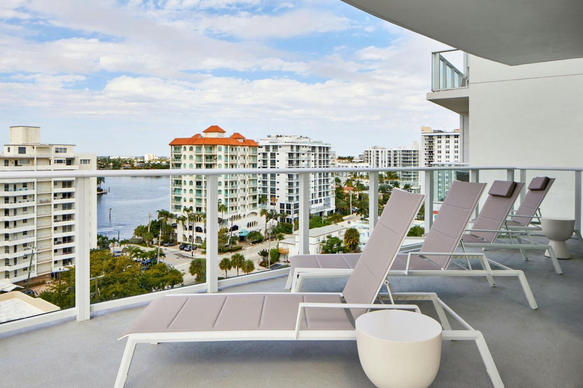 King Room Intracoastal View Wraparound Balcony Sofa Bed