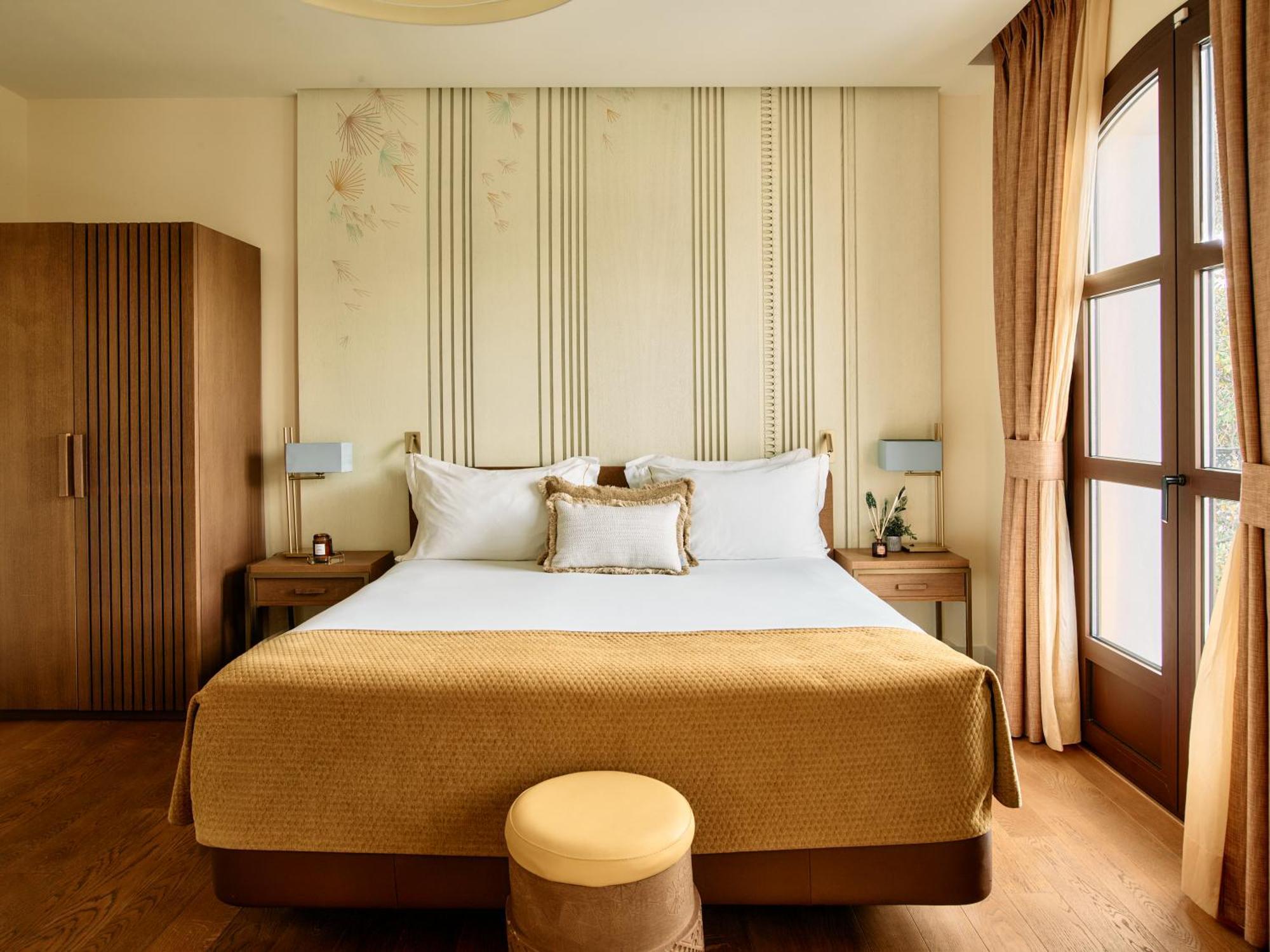 Deluxe Twin Room View