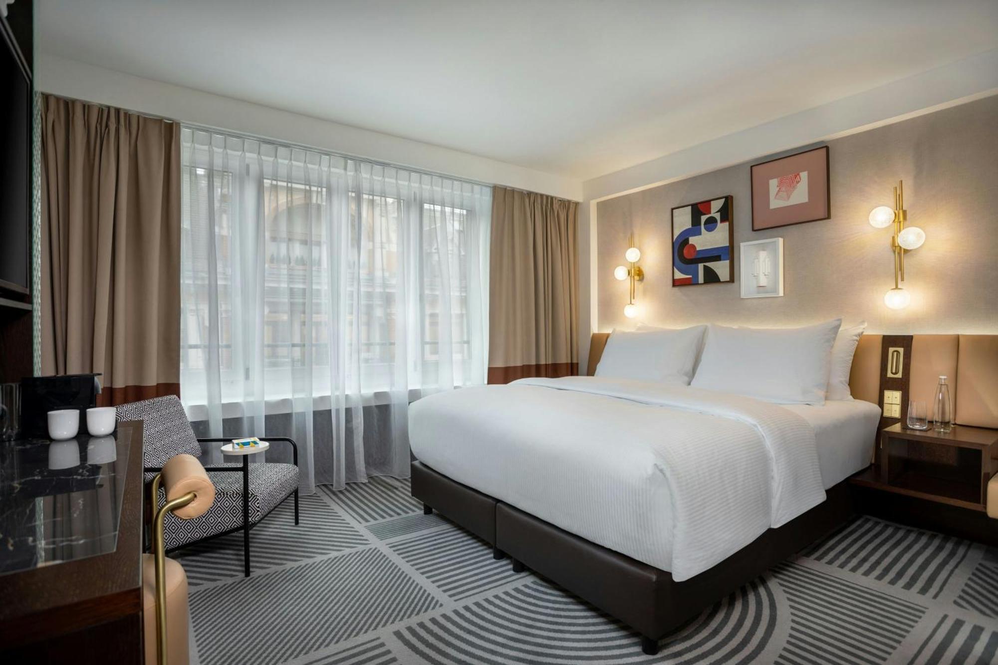 Superior King Room,1643754254:JPEG