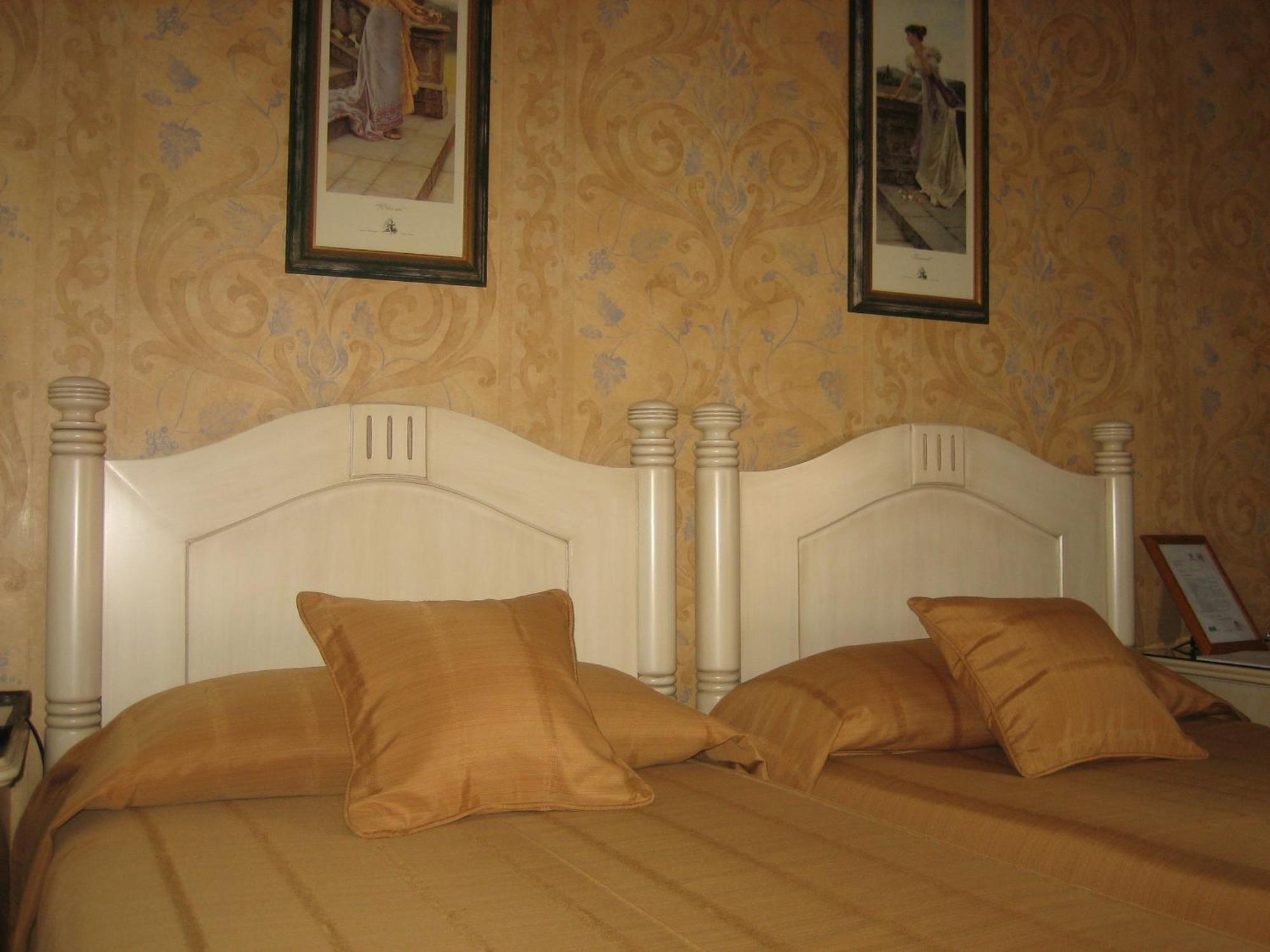 Deluxe Double Room 2 Beds
