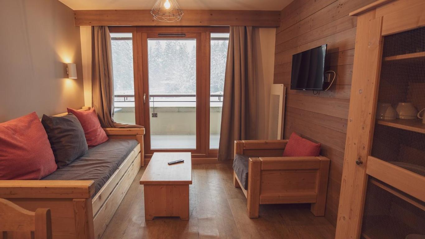 Two Bedroom Apartment (4 Adults) Slopes side,1643768055:JPEG