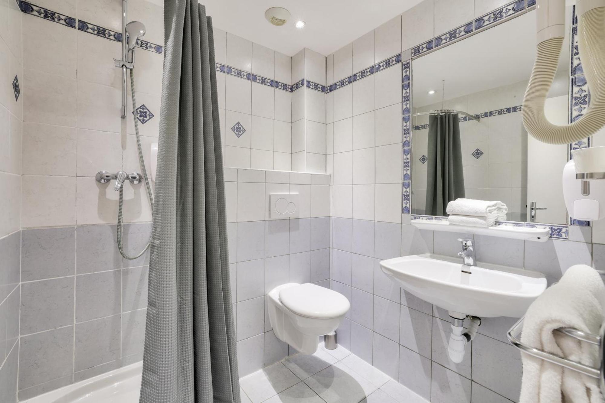 Standard Double Room,1644401218:JPEG