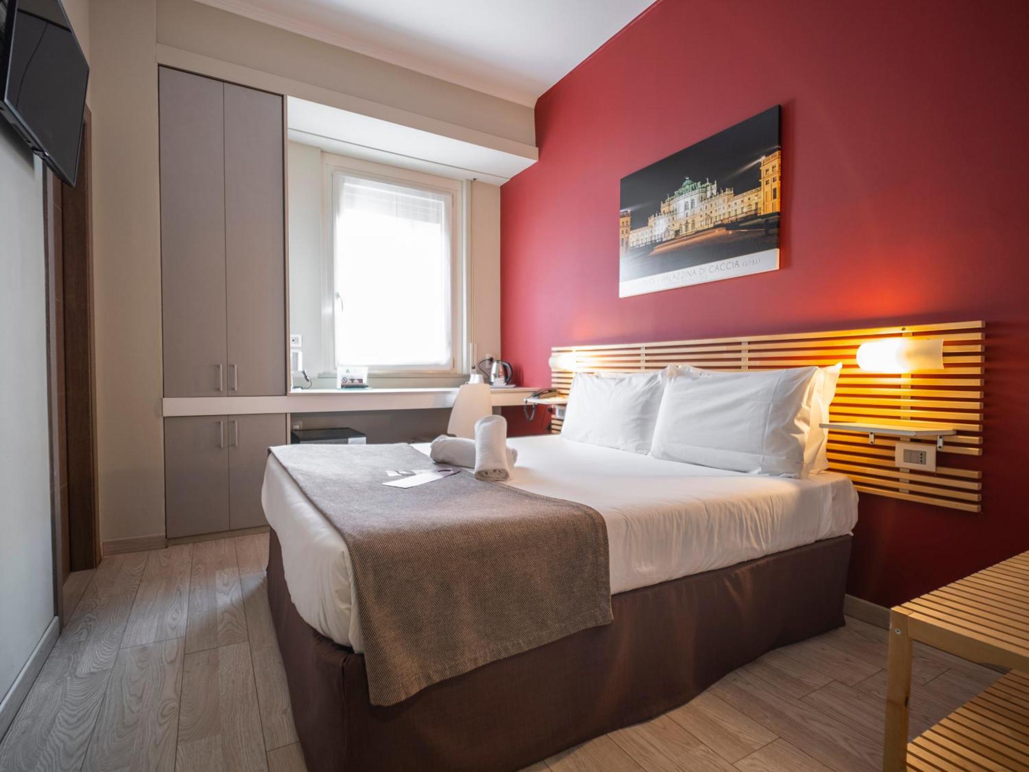 Double Room,1644402782:JPEG