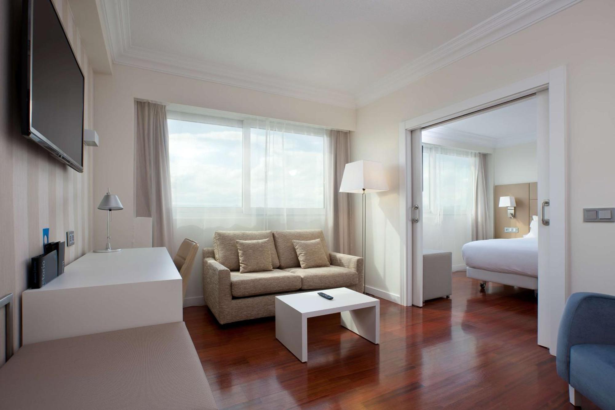 Junior Suite,1644404034:JPEG