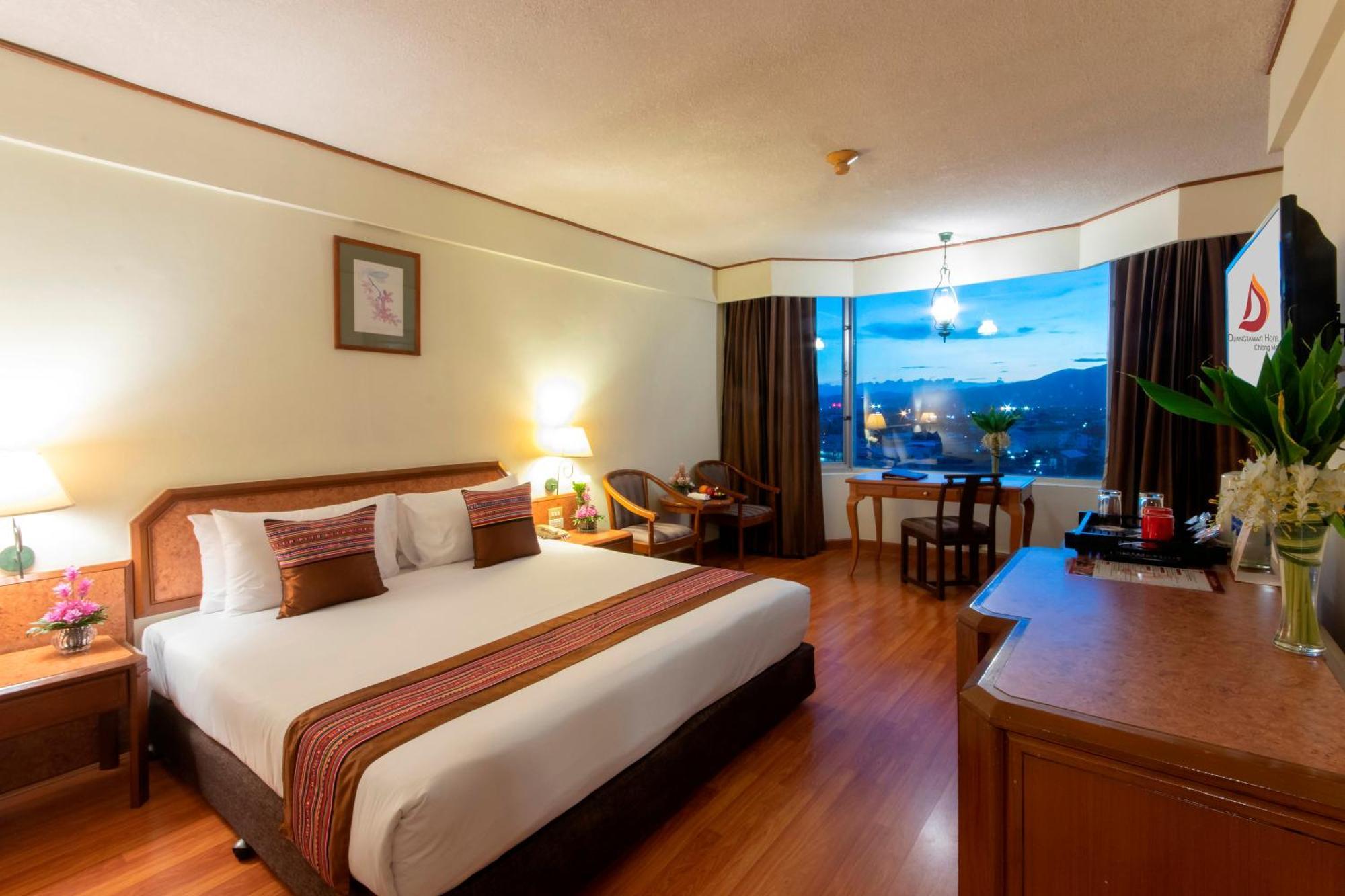 Deluxe Double or Twin Room
