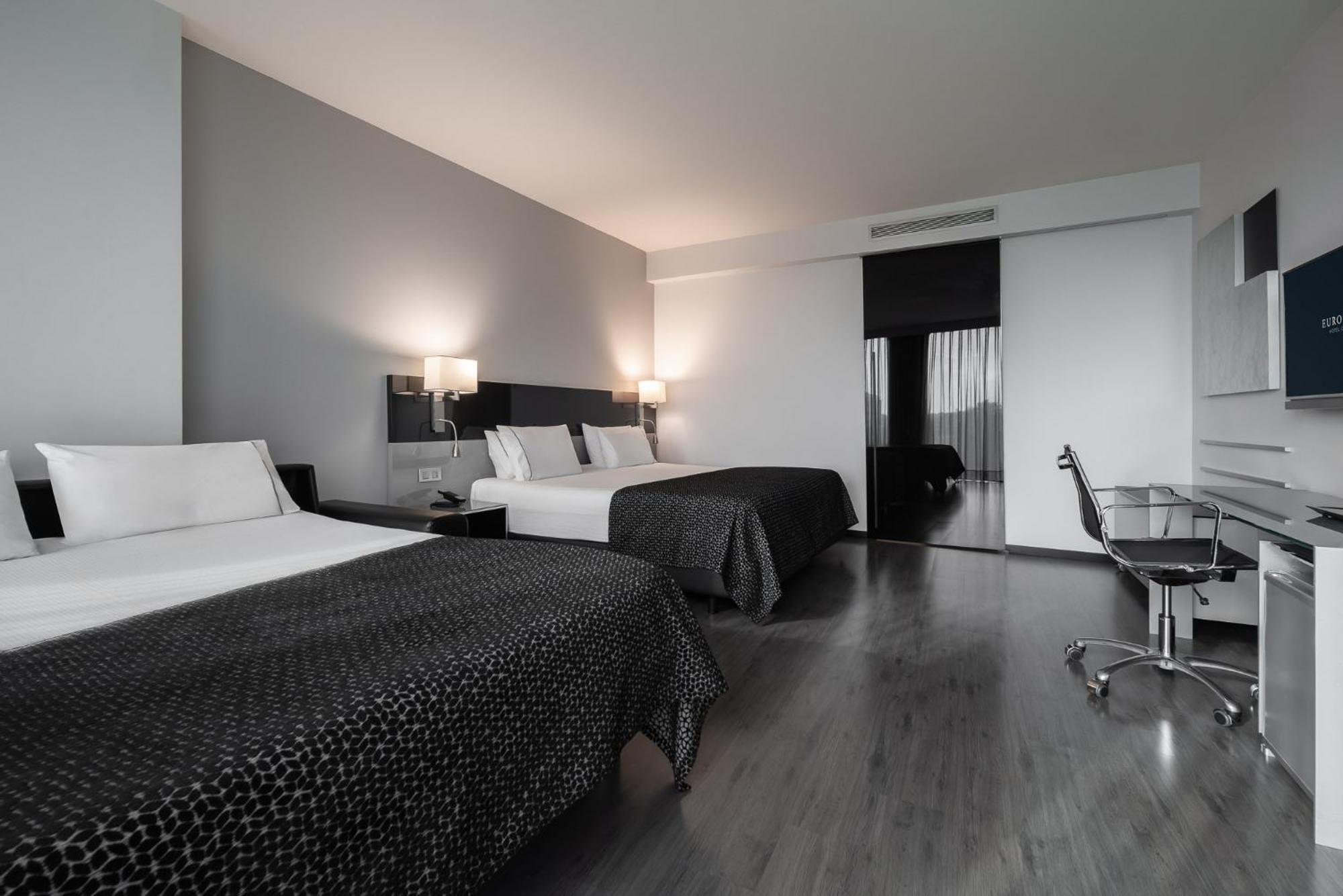 Premium Family Room