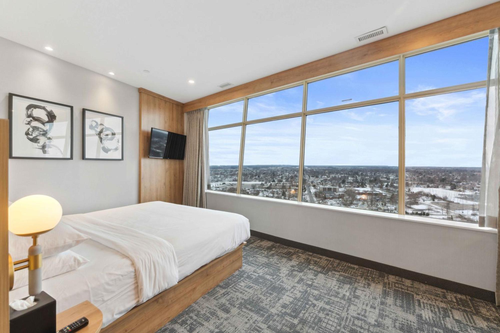 Tower King Cityview Room