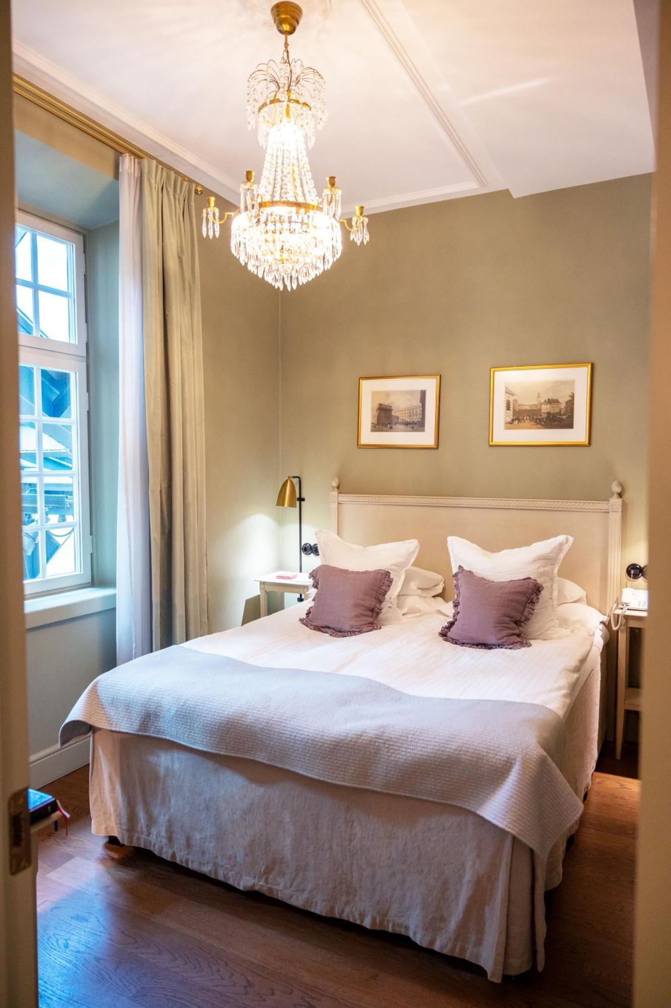 Small Double Room