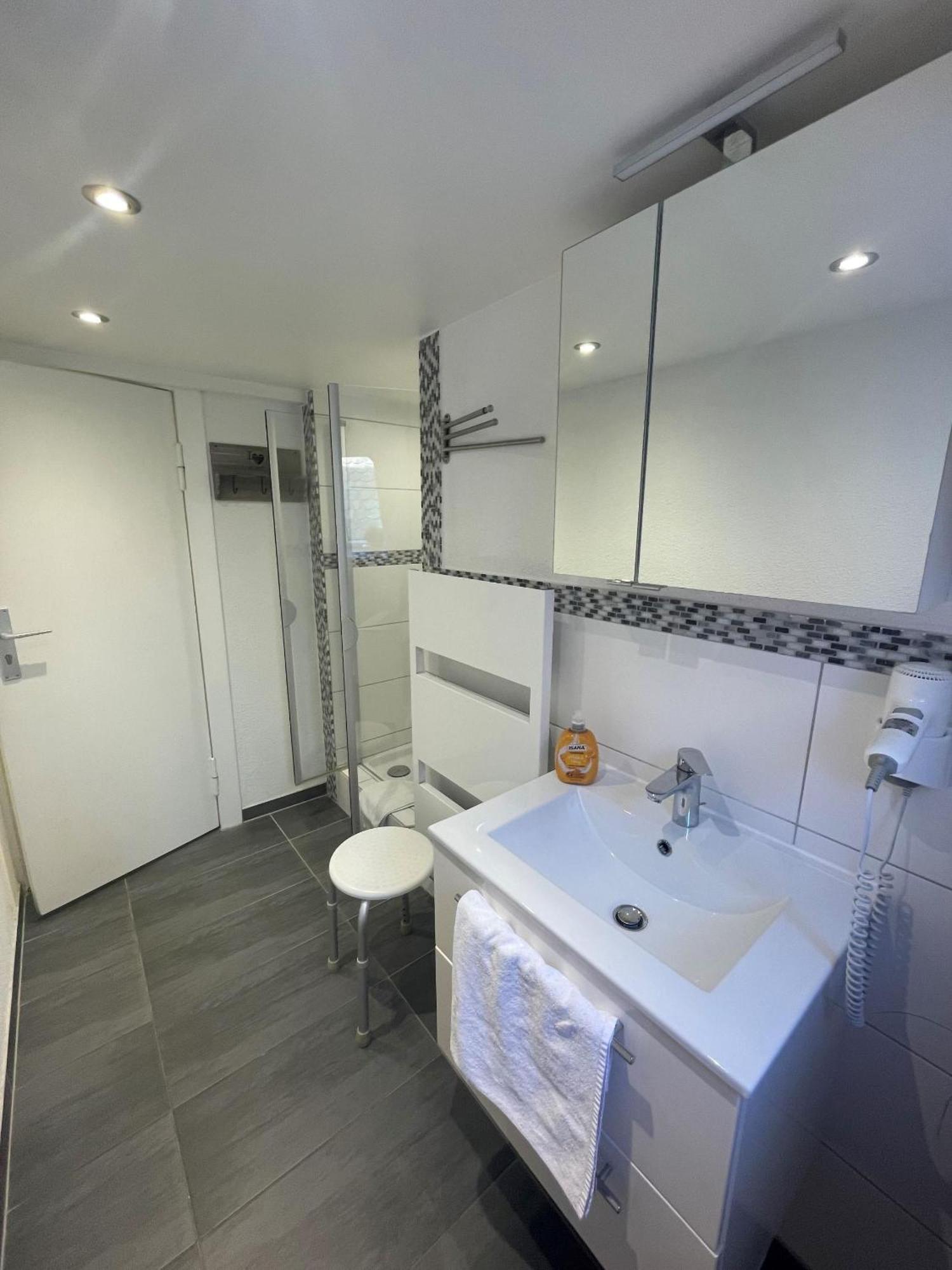 Double Room Private External Bathroom