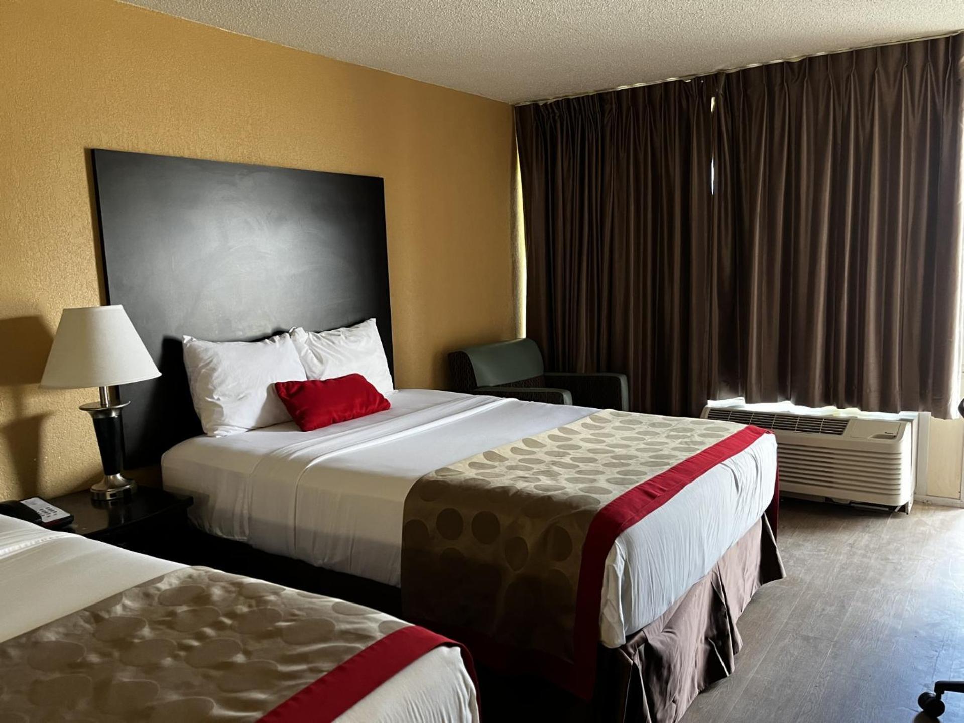 Queen Room Two Queen Beds