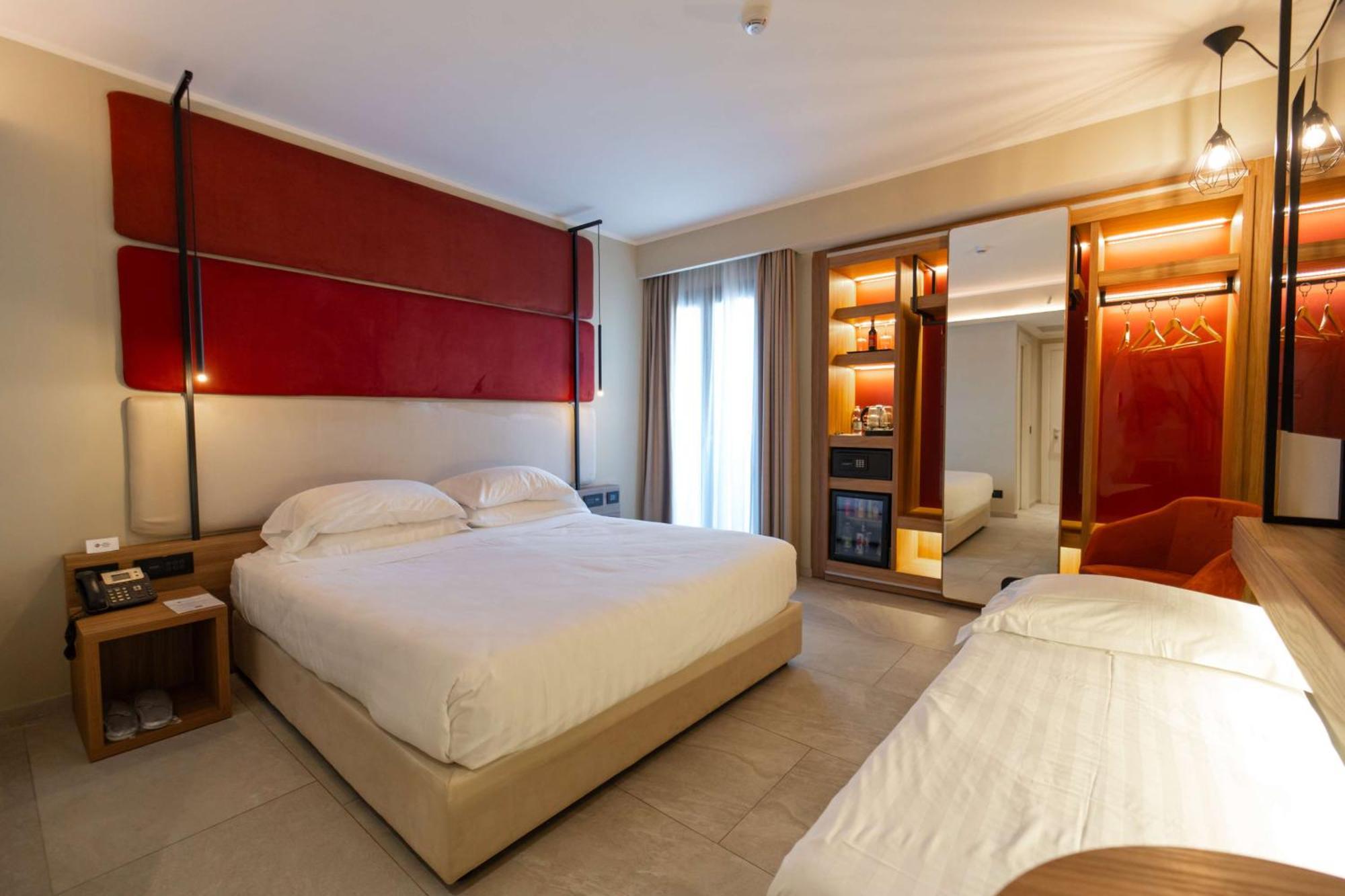 Superior Room One Queen One Single Bed Non-Smoking