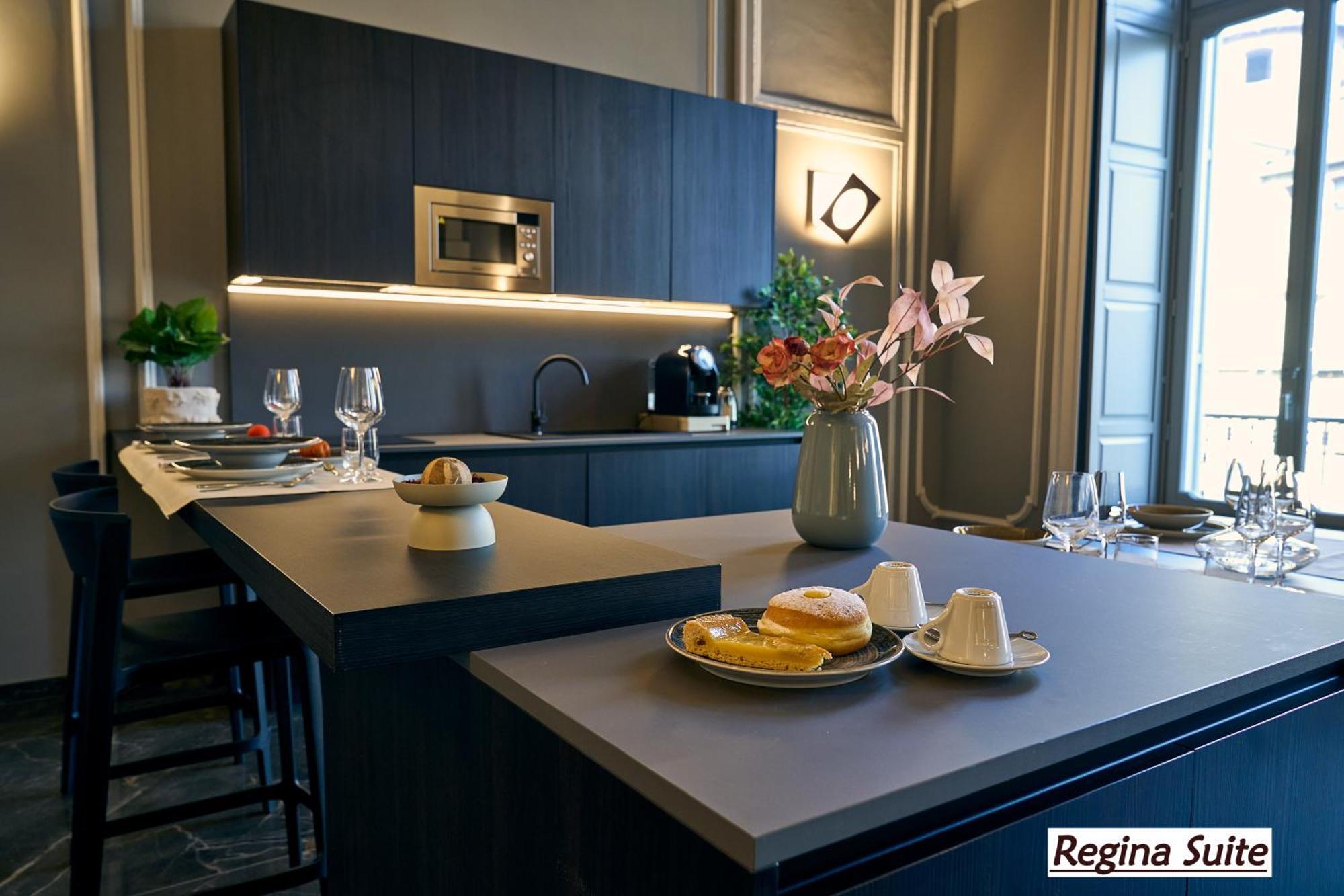 Superior King Suite