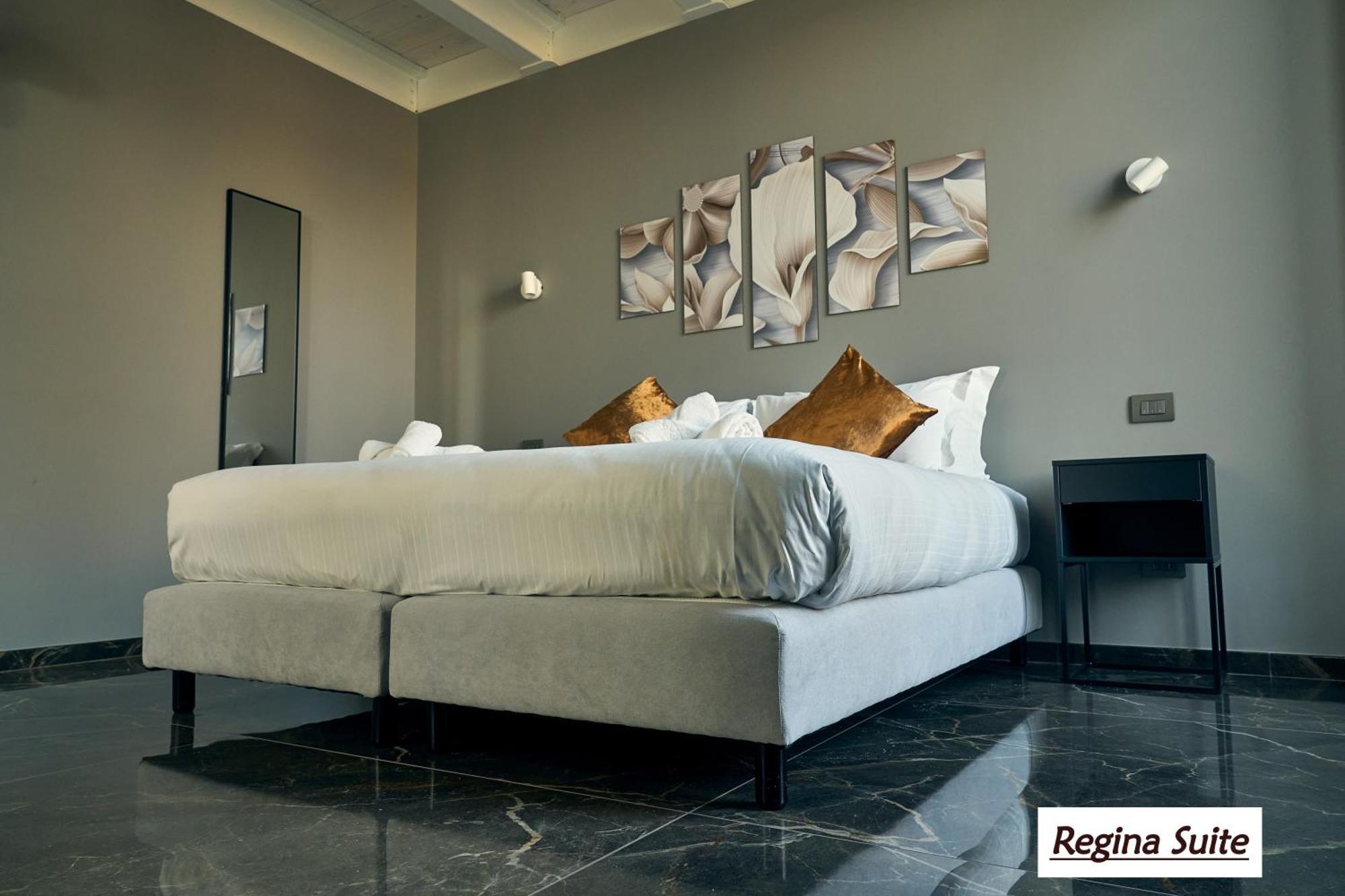 Superior King Suite