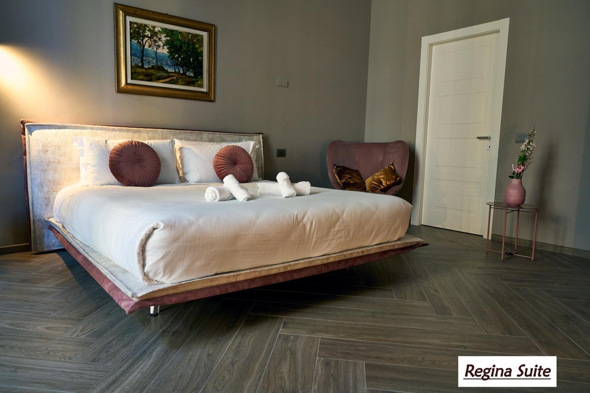 Superior King Suite
