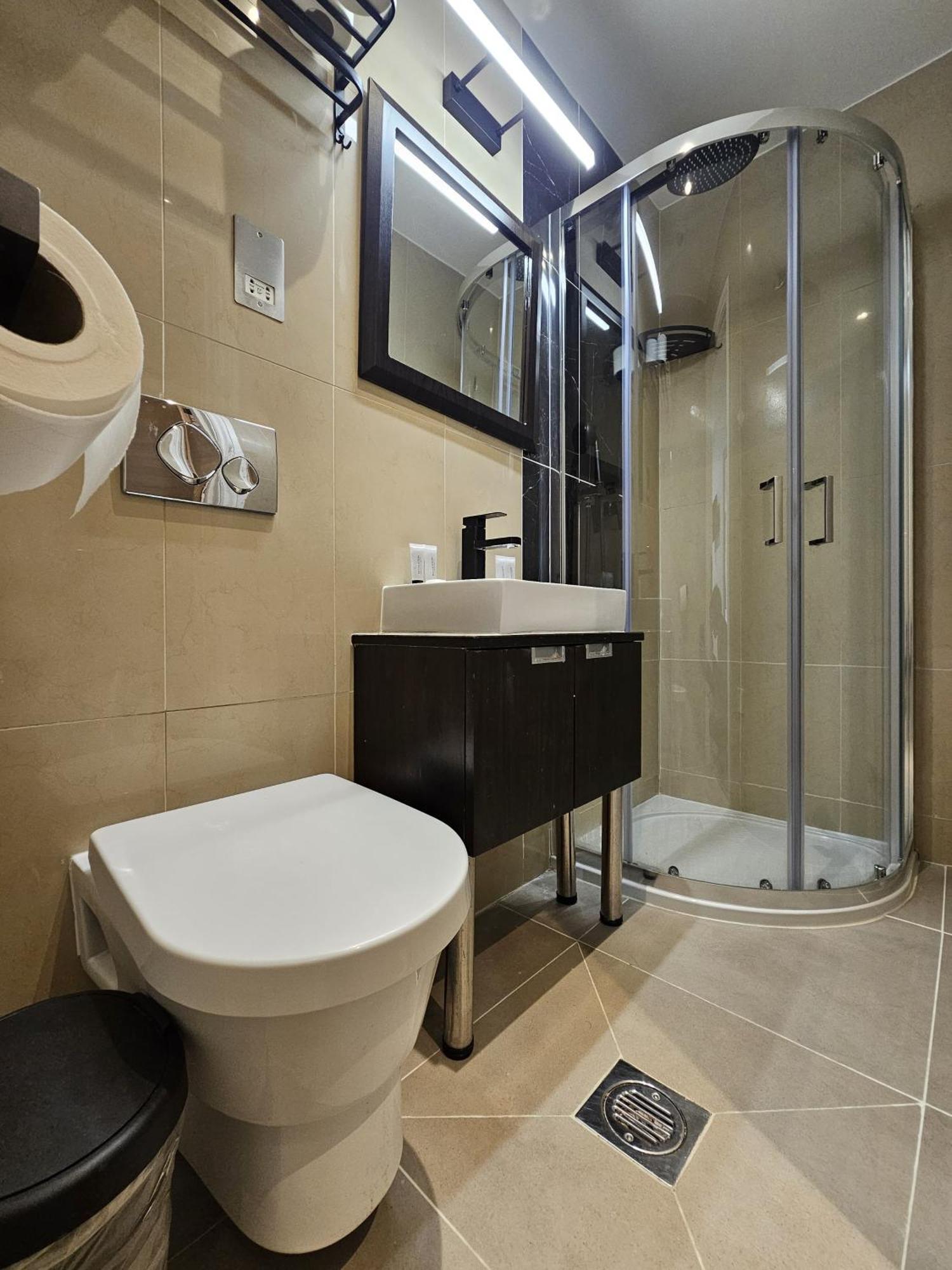 Economy Single Room