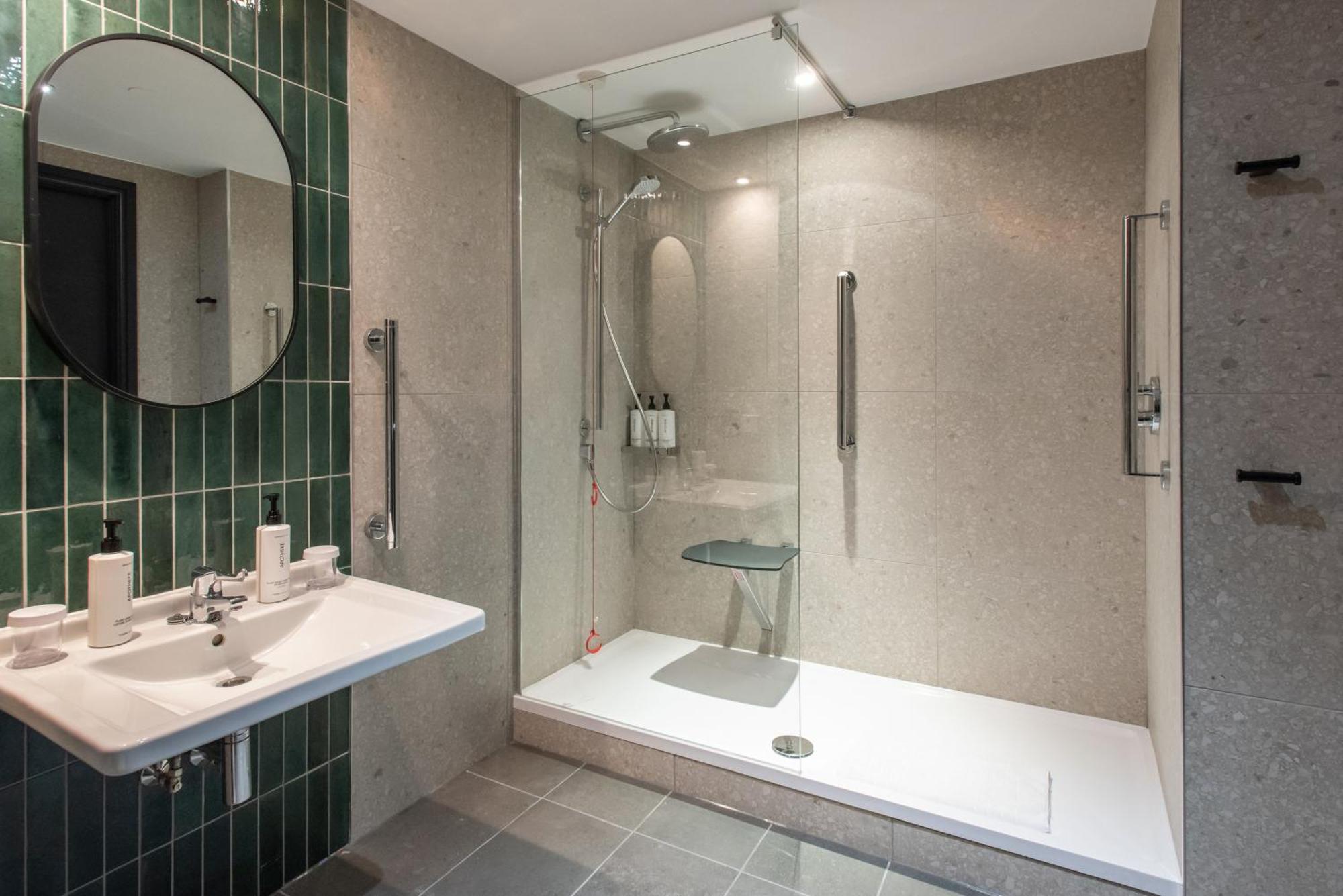 Standard Double Room Accessible,1645012324:JPEG