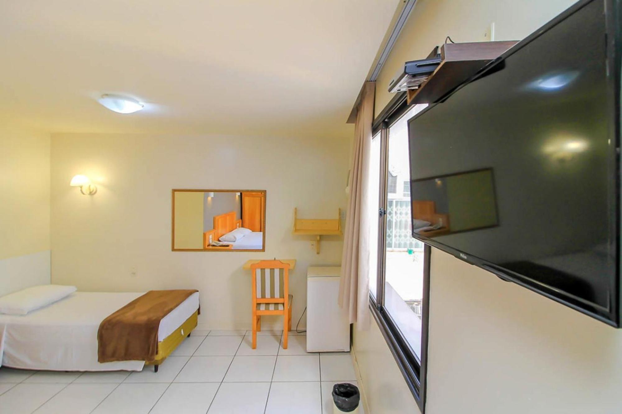 Quarto Triplo Standard