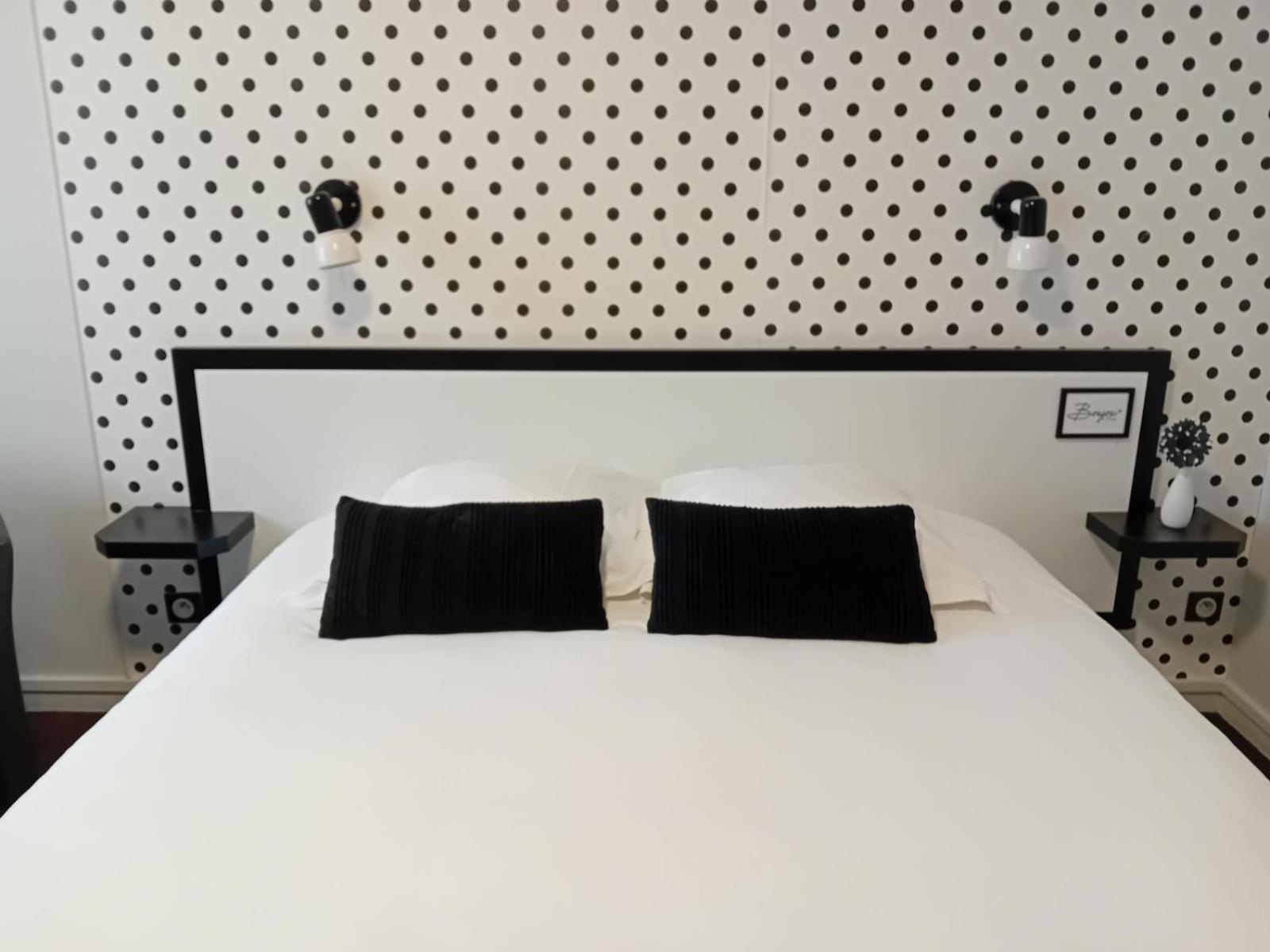 Superior Double Room Partial Sea View