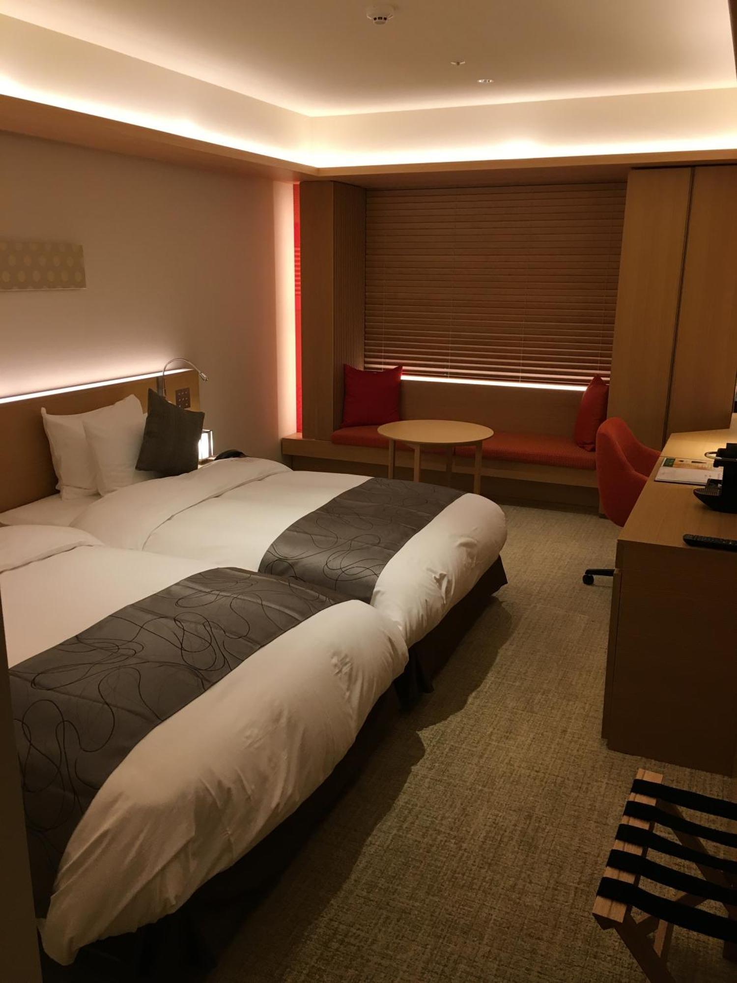 Standard Twin Room Top Floor