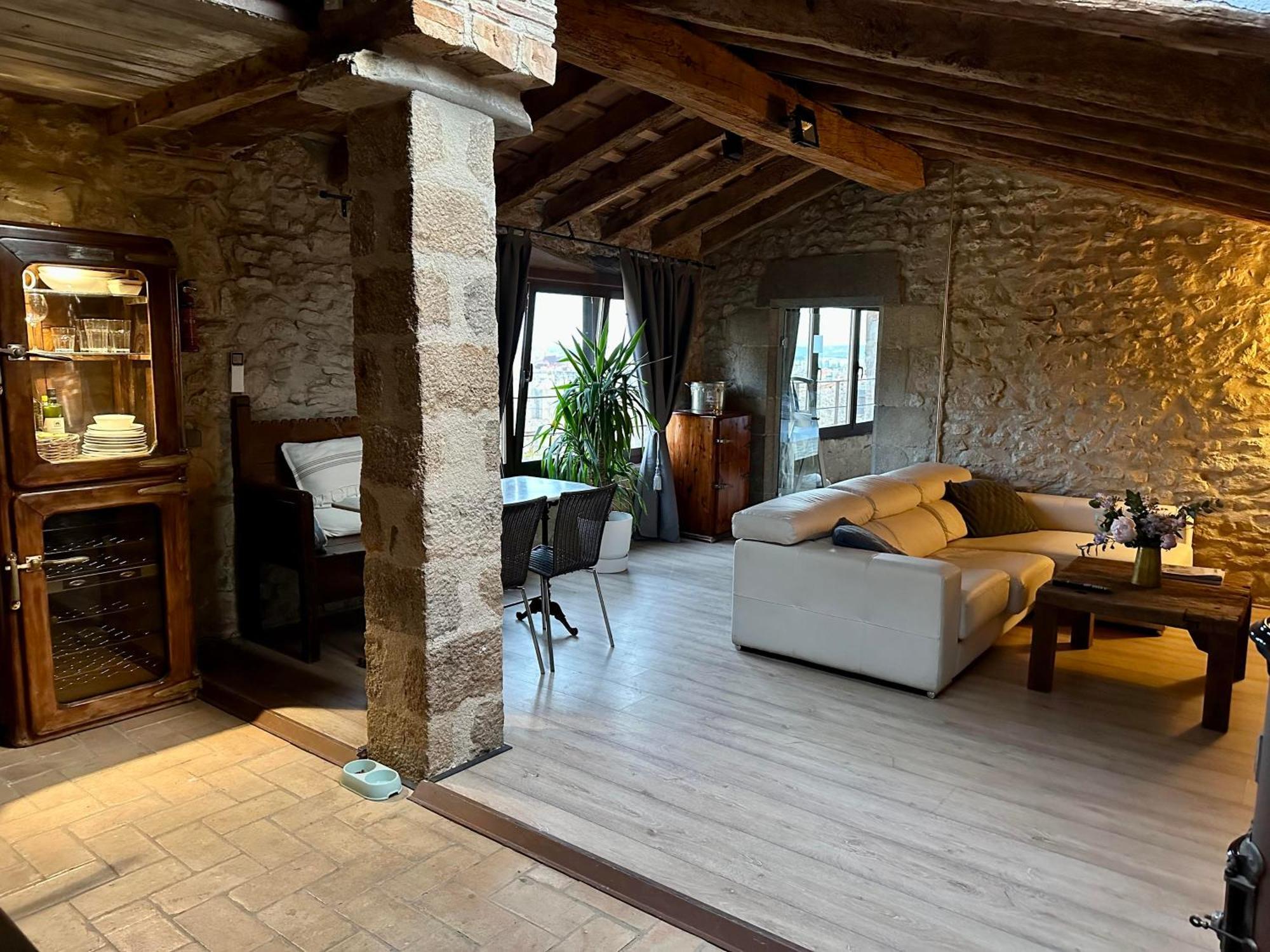 Duplex Suite,1645025375:JPEG