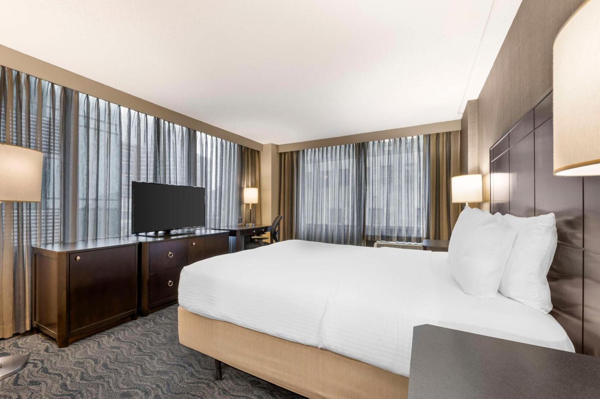 Single Queen Economy Room Disability Access