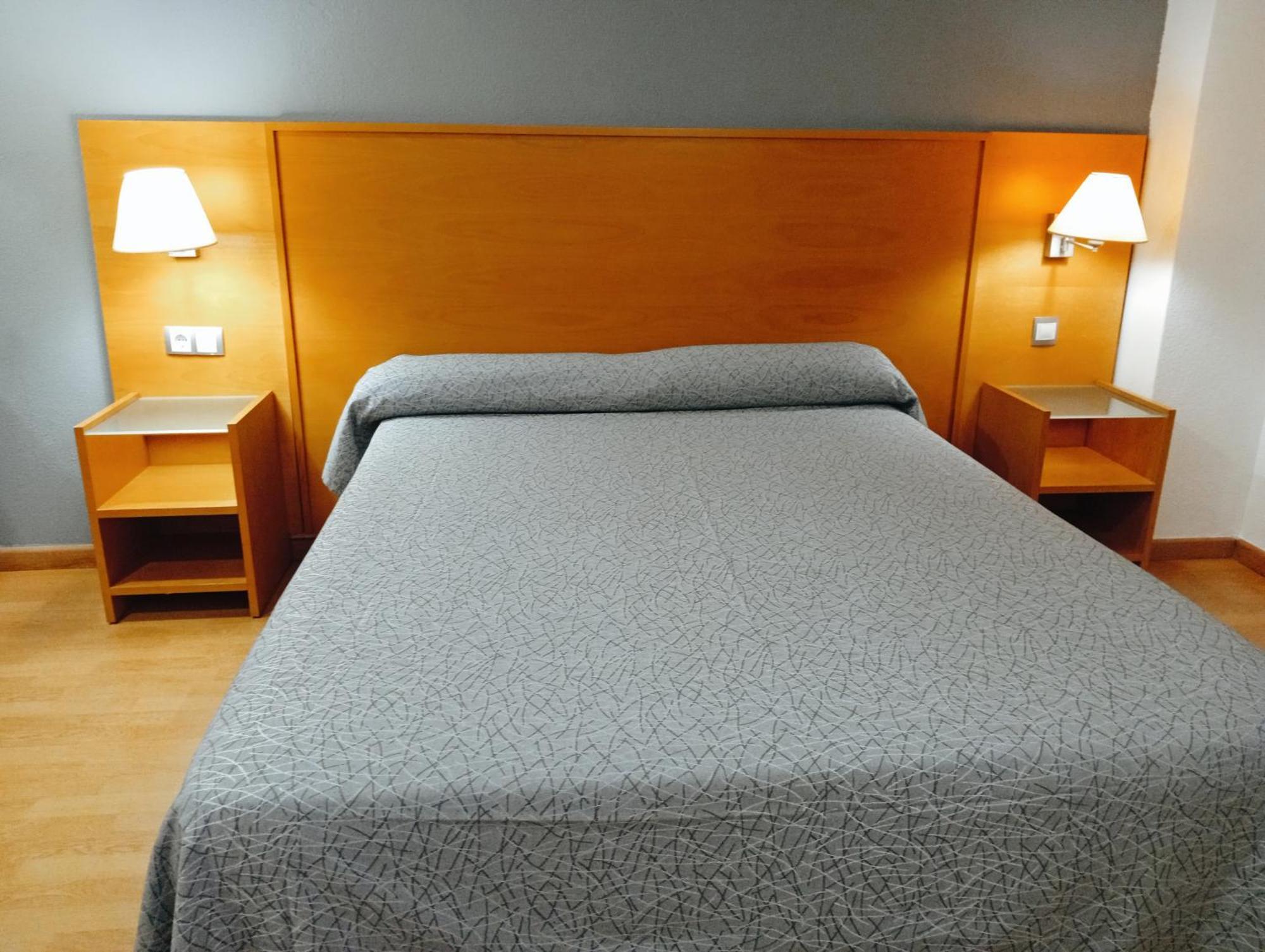 Deluxe Double Room Sitting Room