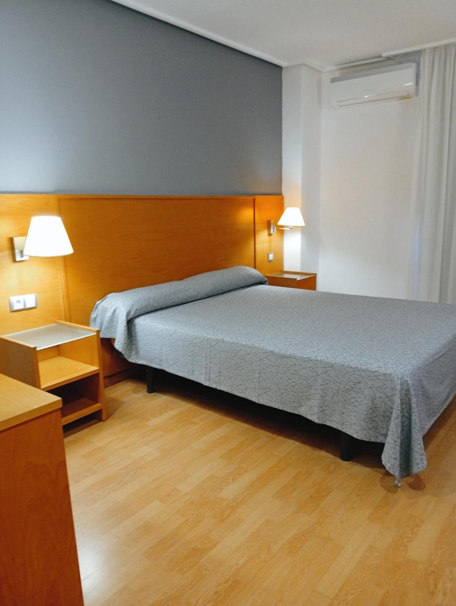 Deluxe Double Room Sitting Room