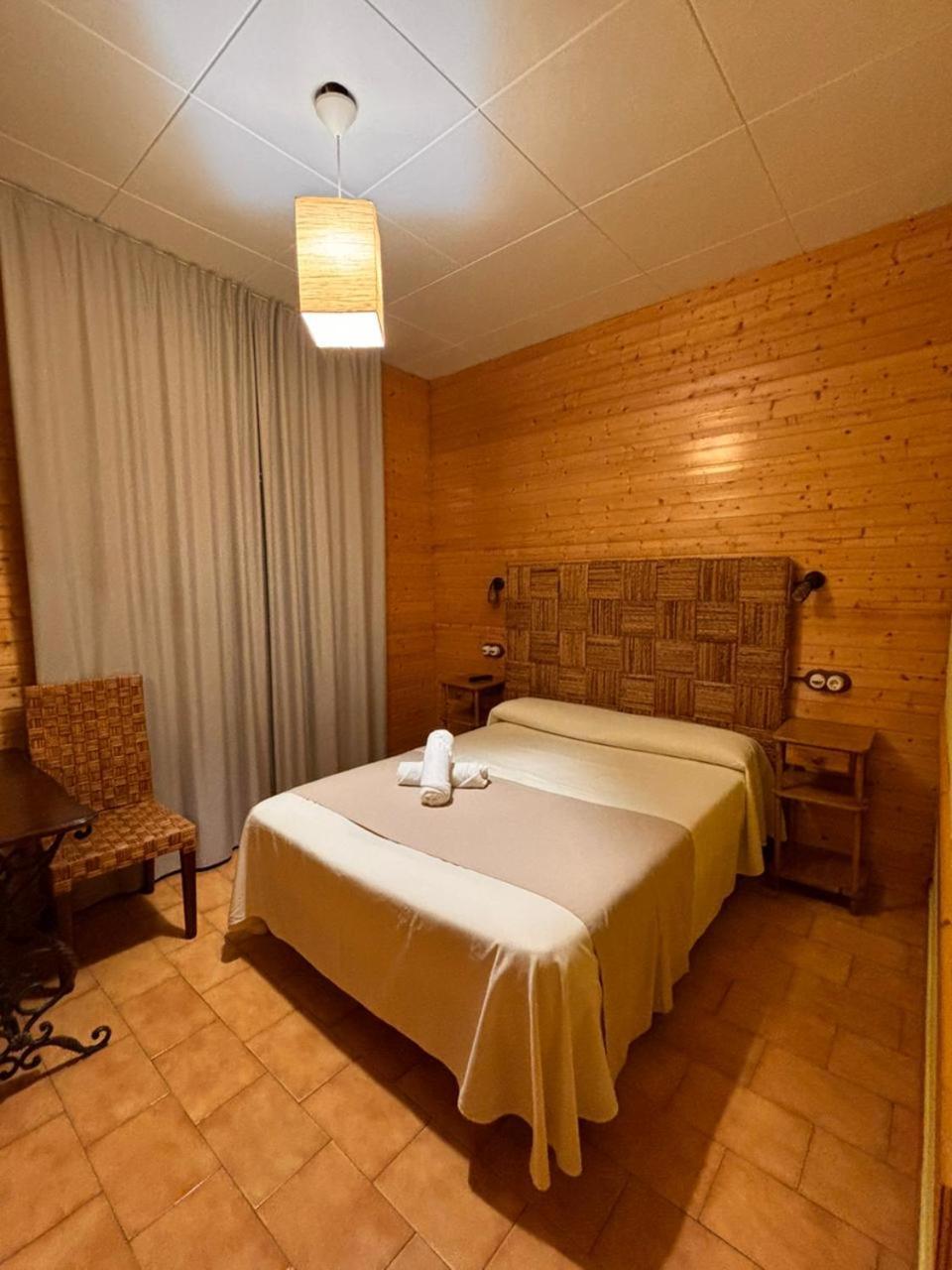 Double Room,1645653257:JPEG