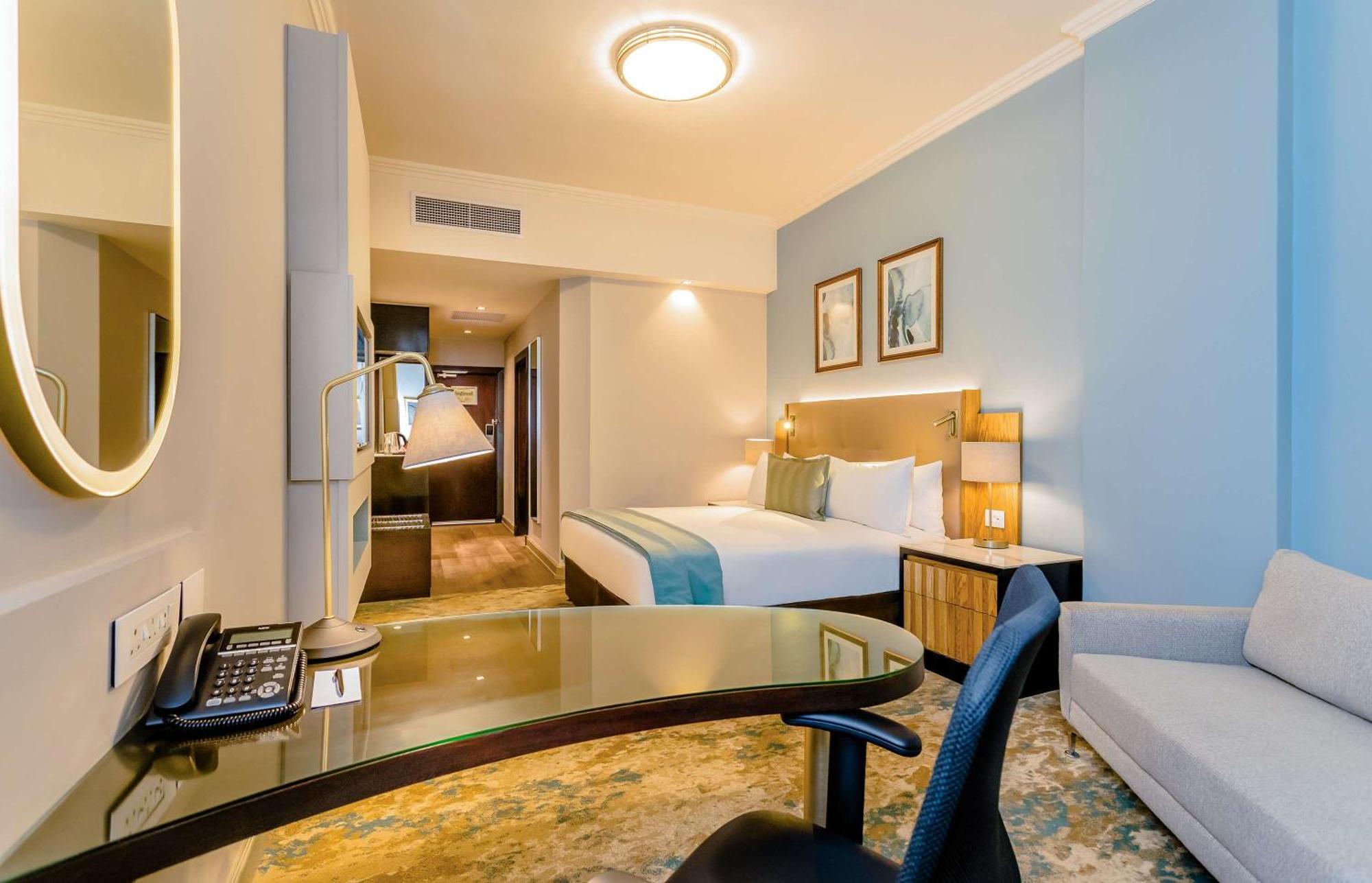 Executive King Room