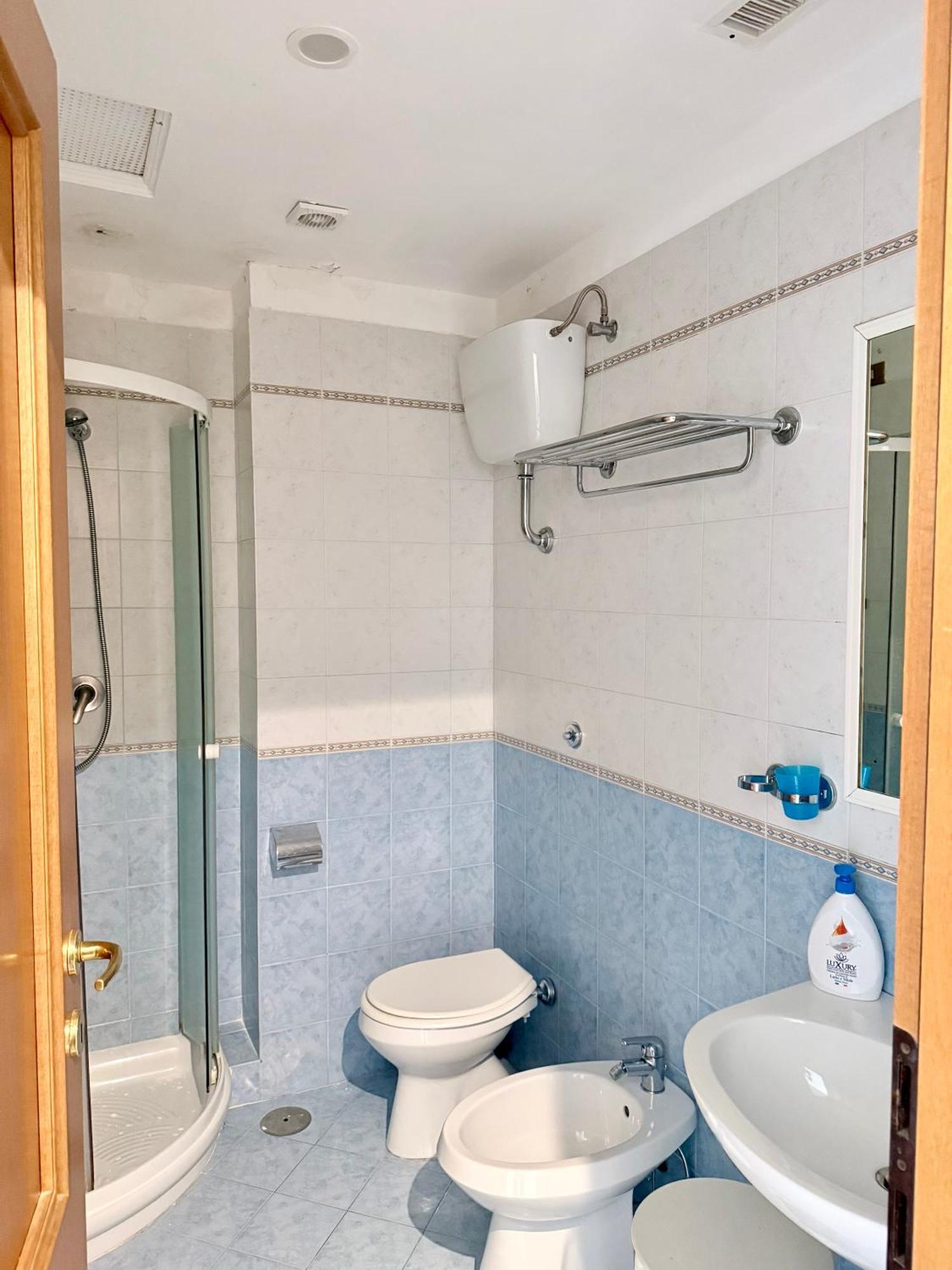 Single Room,1645661291:JPEG
