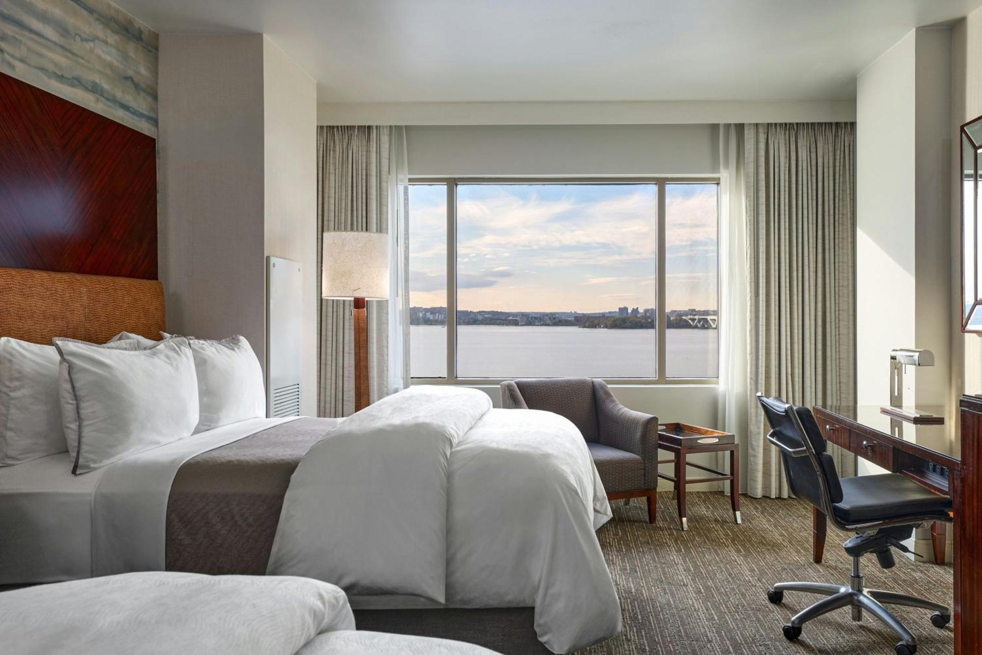 Deluxe Guest room 2 Double Beds Riverview