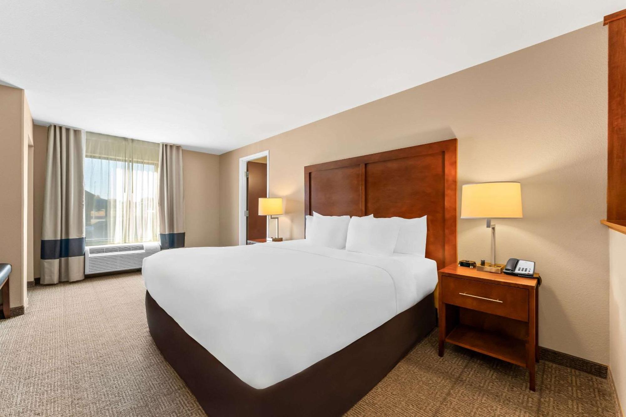 King Room - Disability Access/Non Smoking